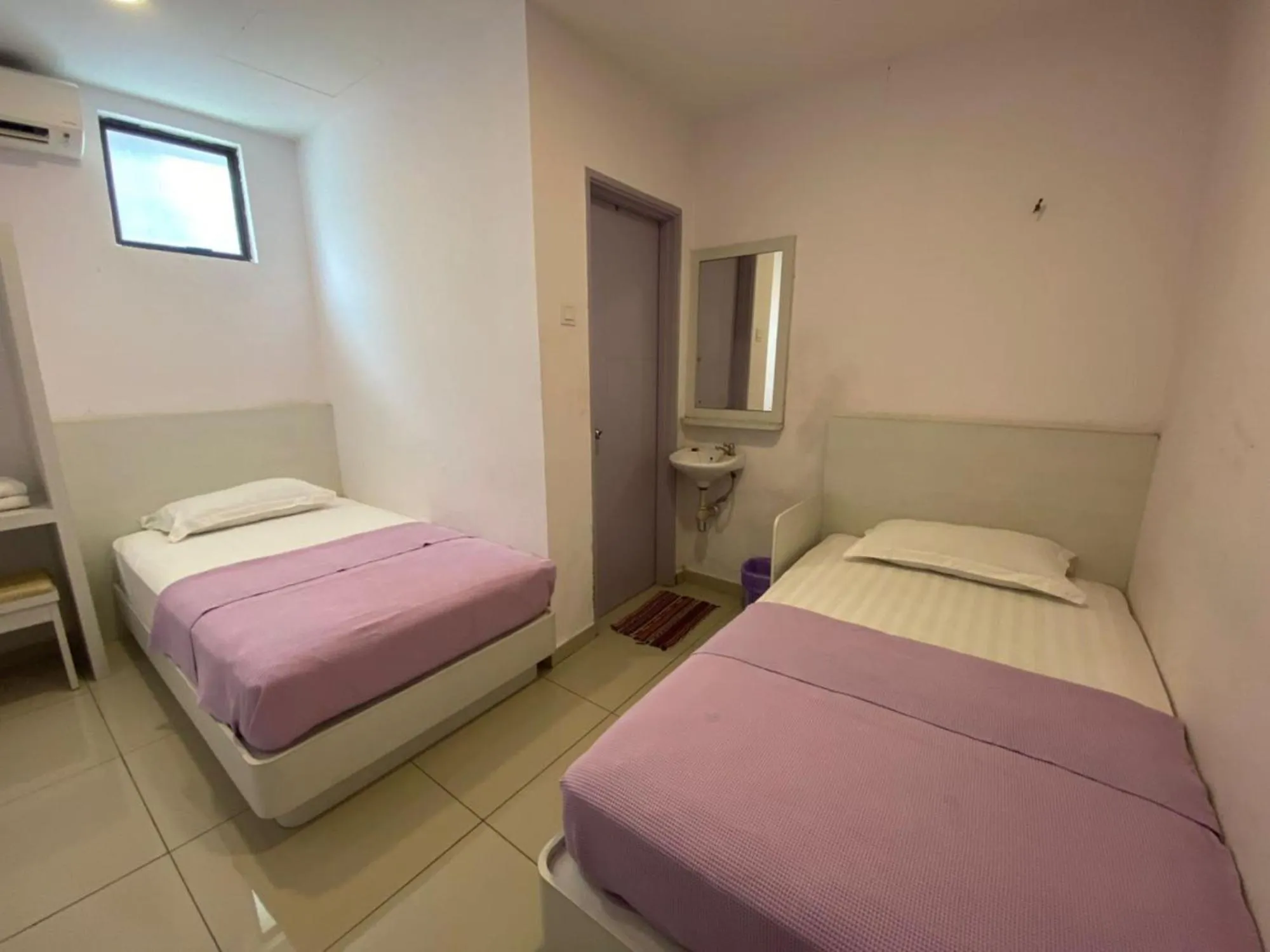 View (from property/room), Bed in Lavender Riverside Hotel