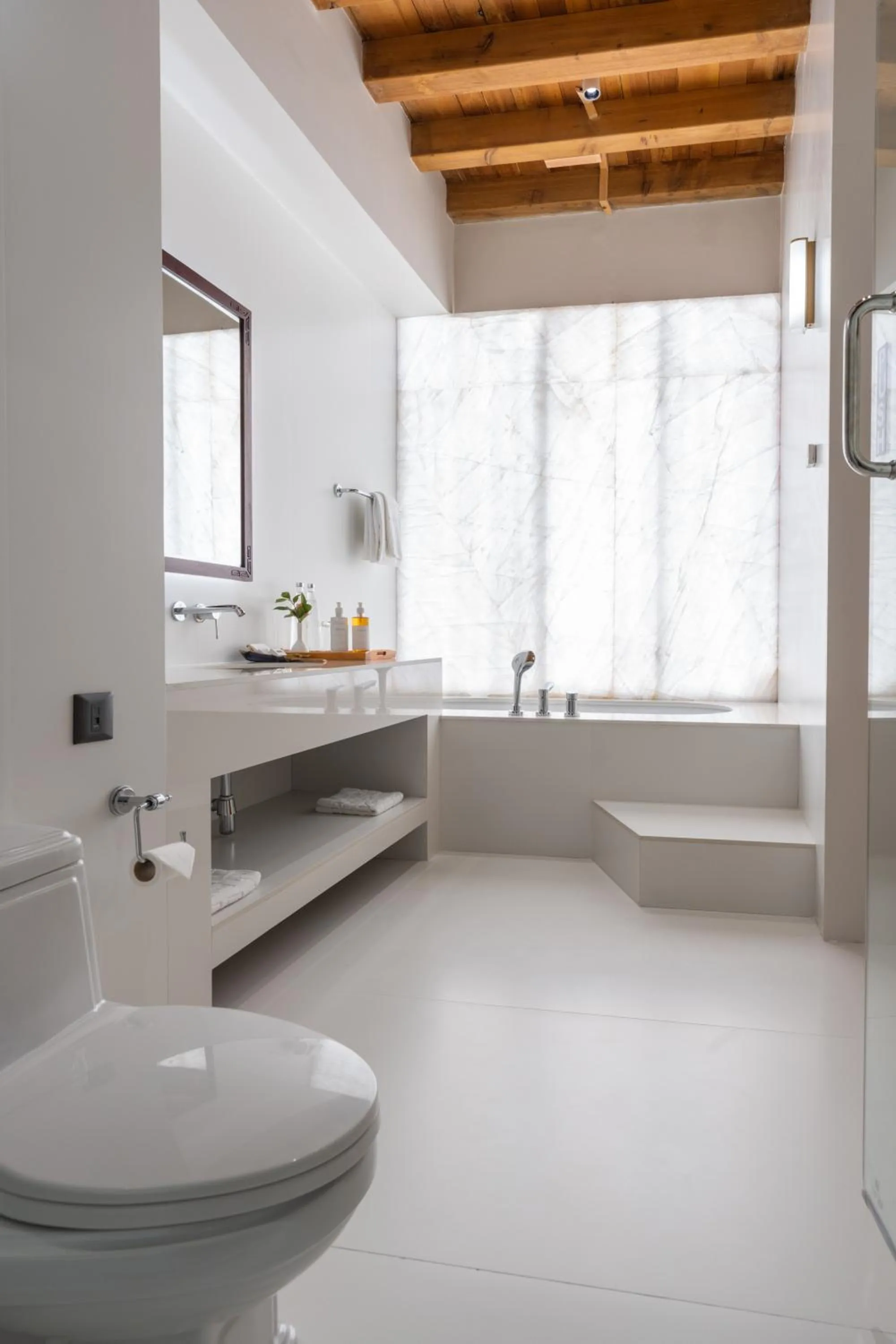 Bath in Zhiwaling Heritage