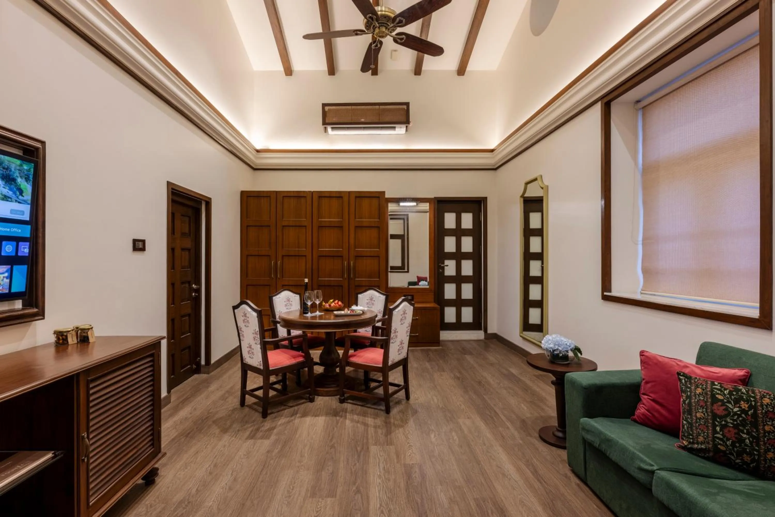 Living room in Fountain, Mahabaleshwar - IHCL SeleQtions