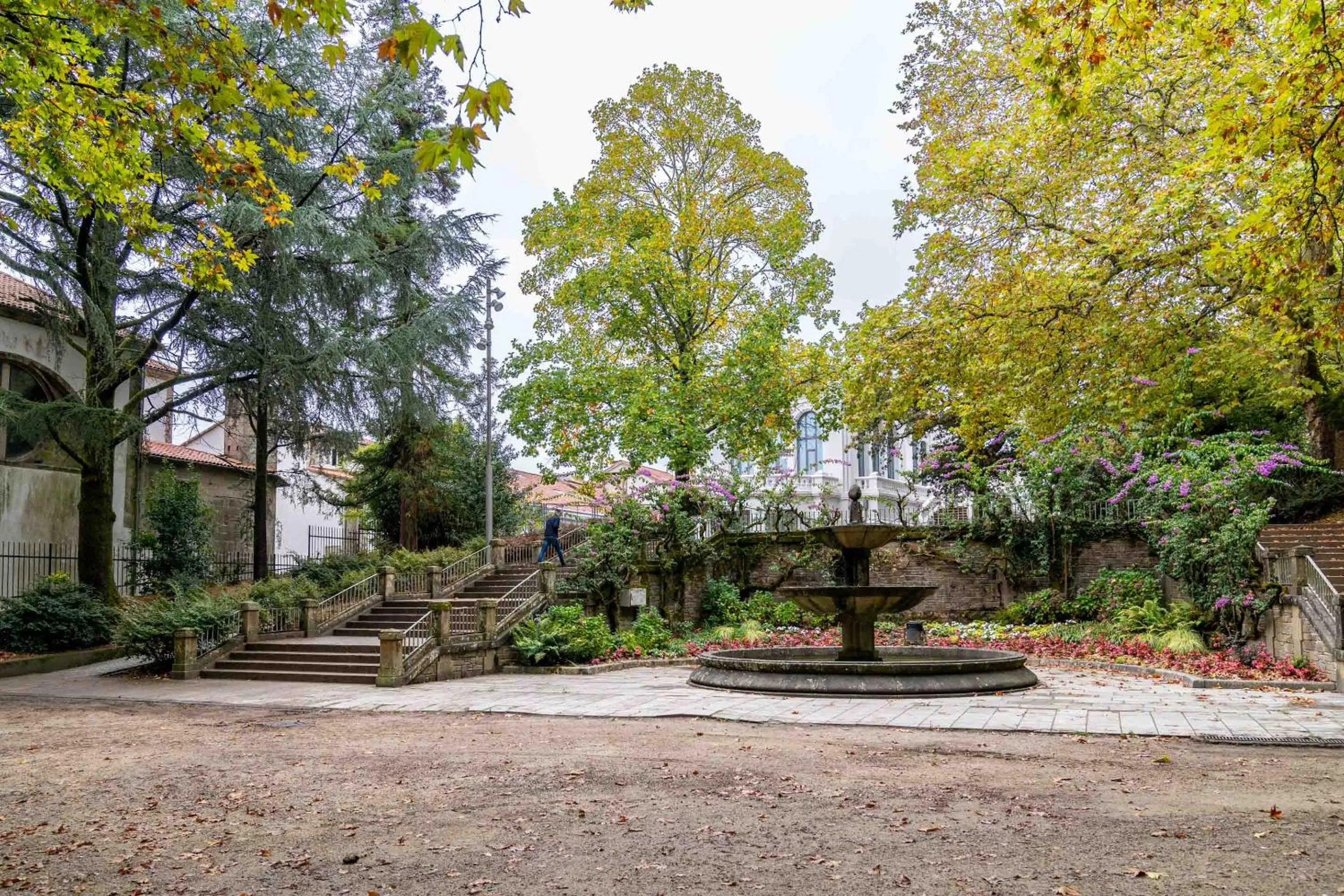 Neighbourhood in Limehome Santiago de Compostela