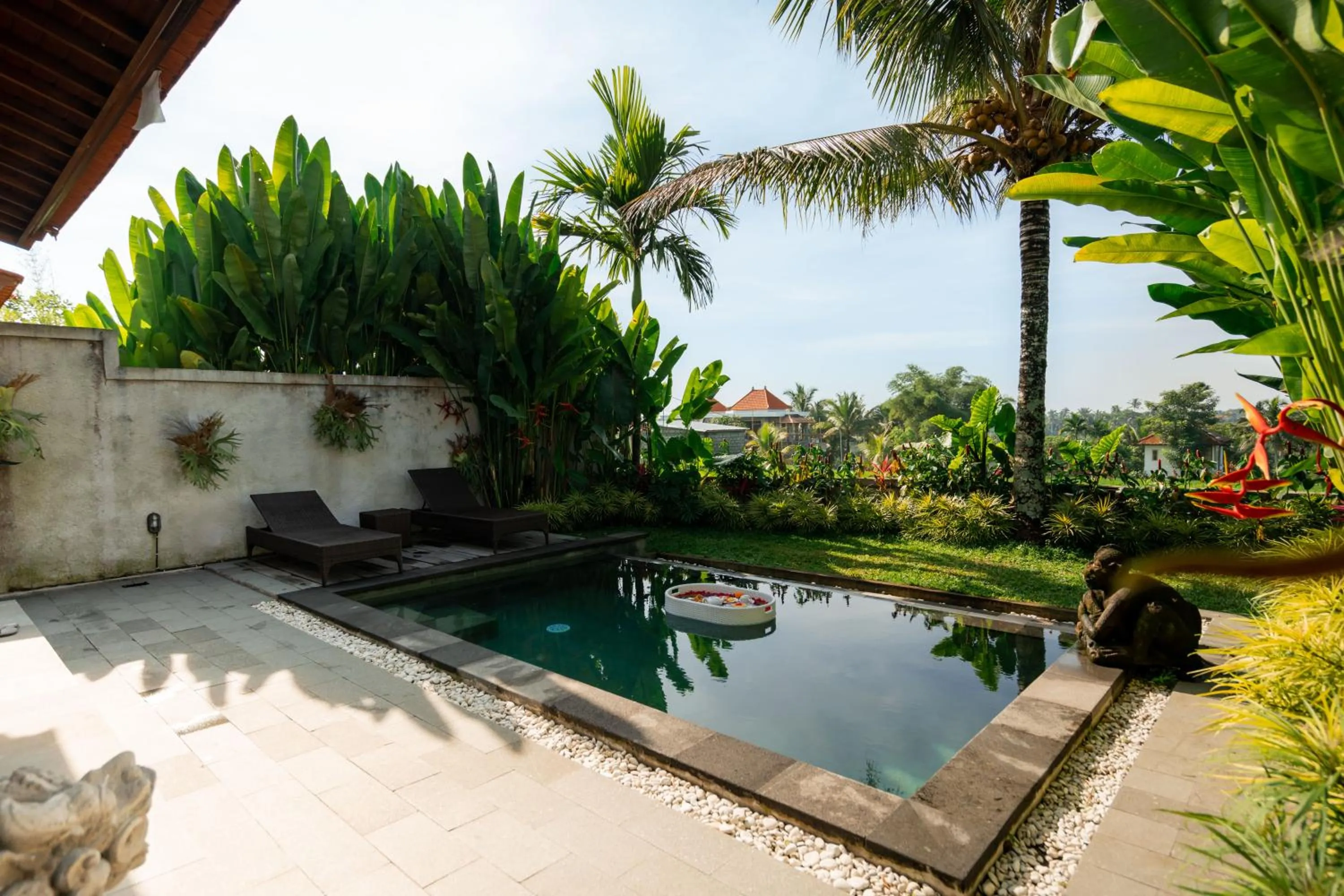Swimming pool in Kaki Uma Villa