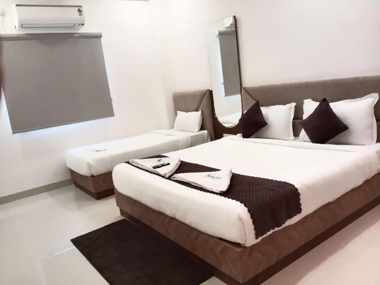 Executive Suite in Hotel Radhe Pride Hitech City Executive Suite in Hotel Radhe Pride Hitech City