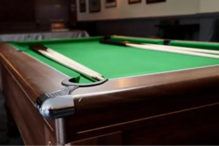 Billiard in The Wyken Inn