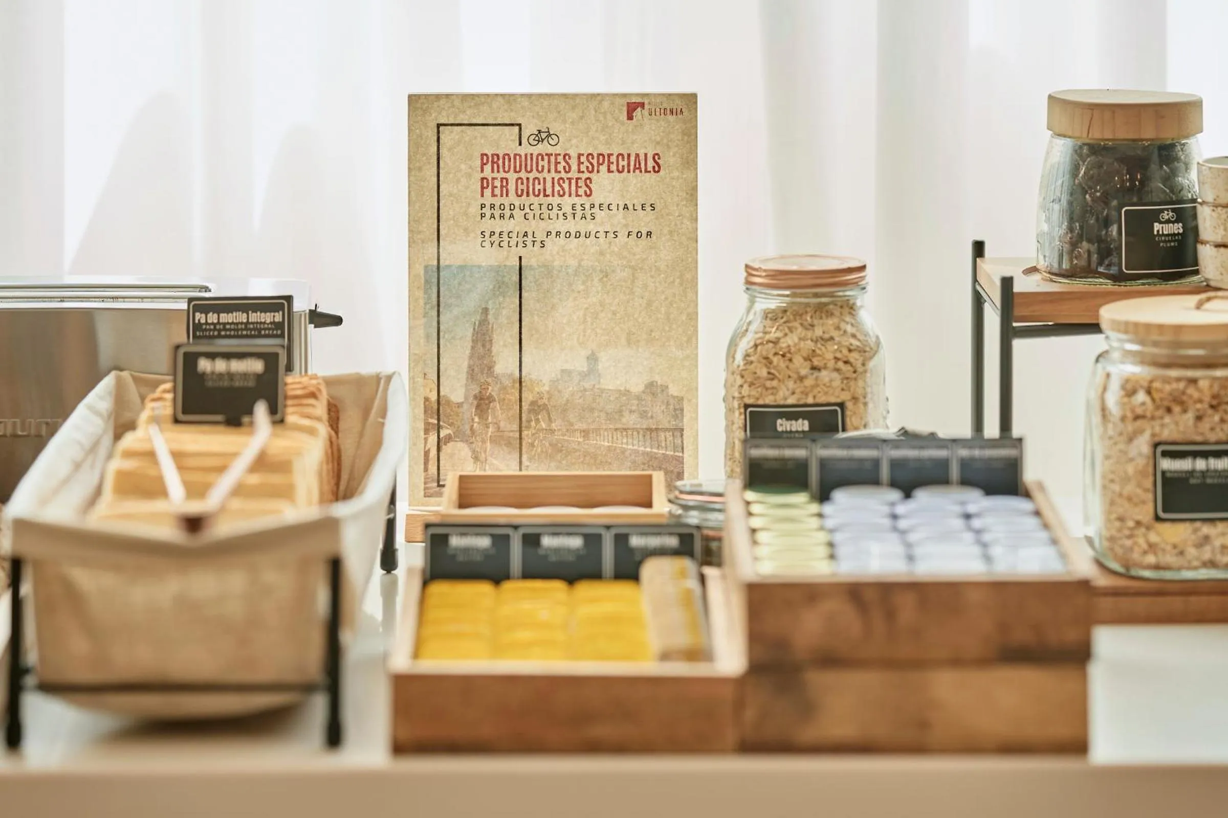 Breakfast in Hotel Ultonia