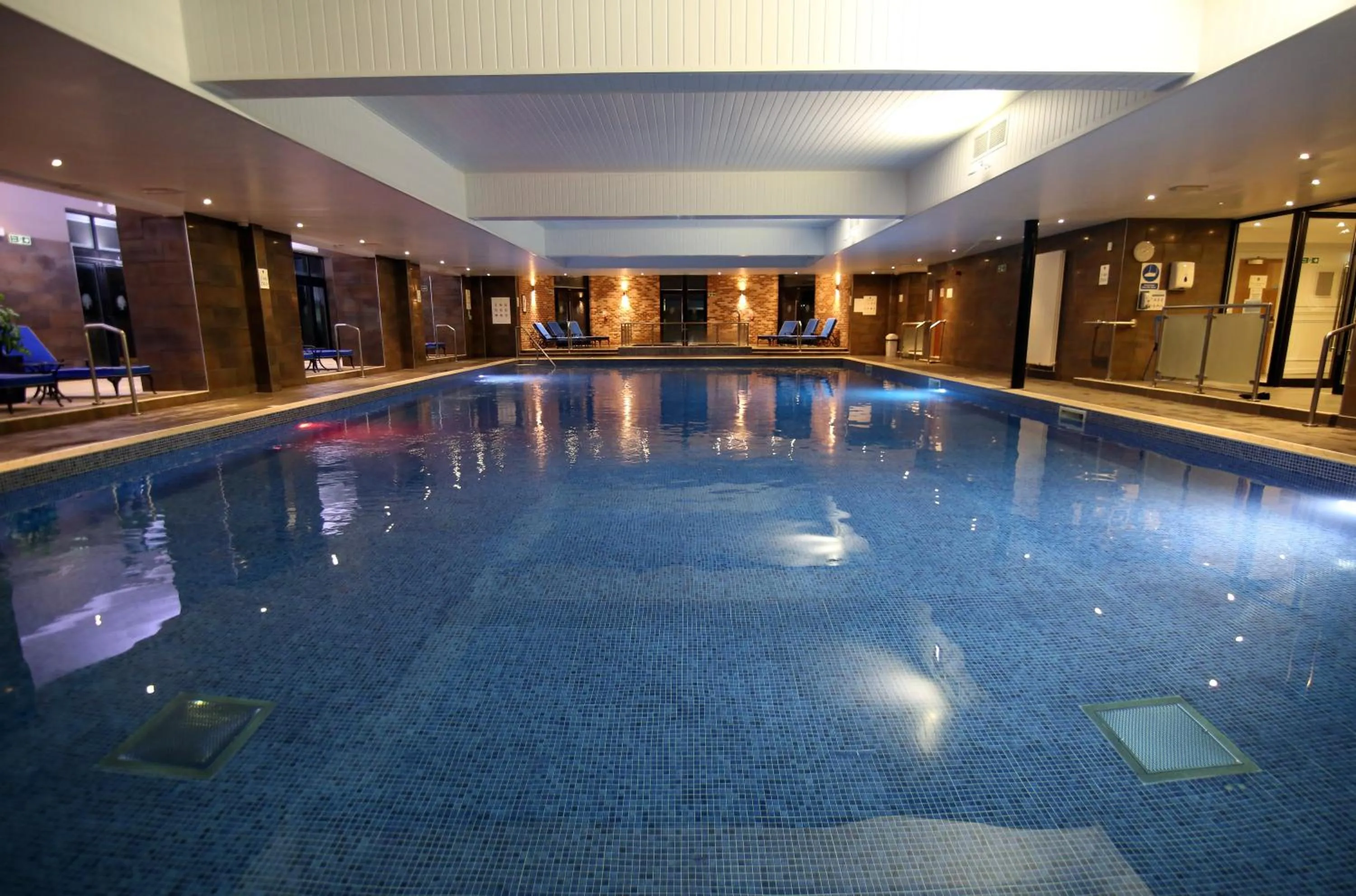 Swimming pool in Old Thorns Hotel & Resort