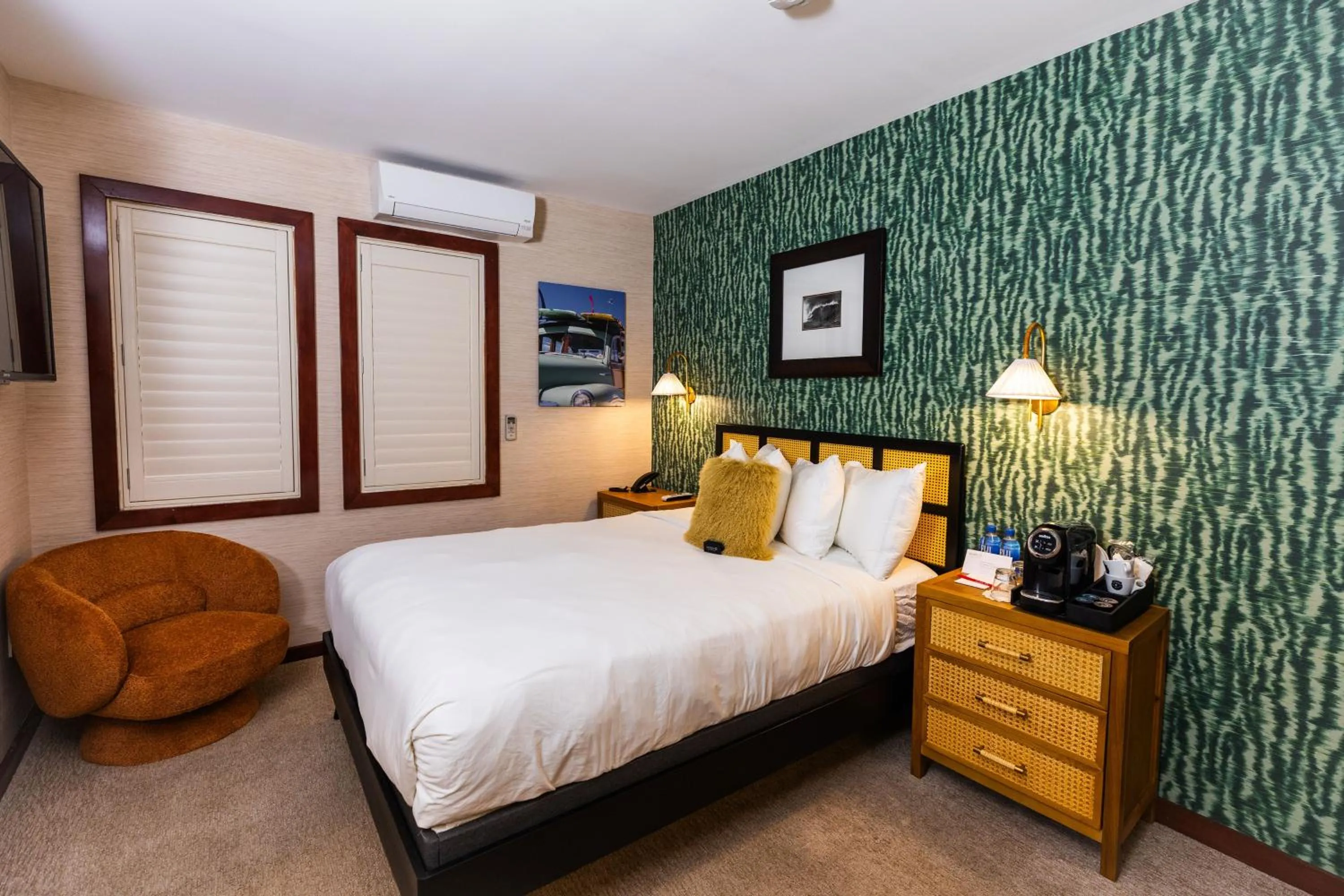 Bed in Daddy O Hotel