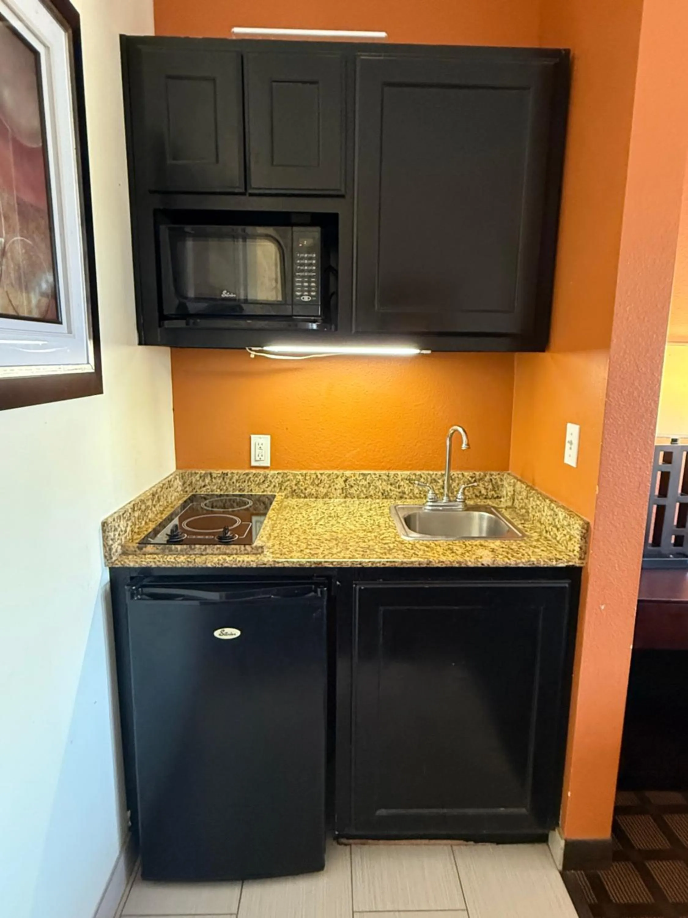 Executive Inn and Suites