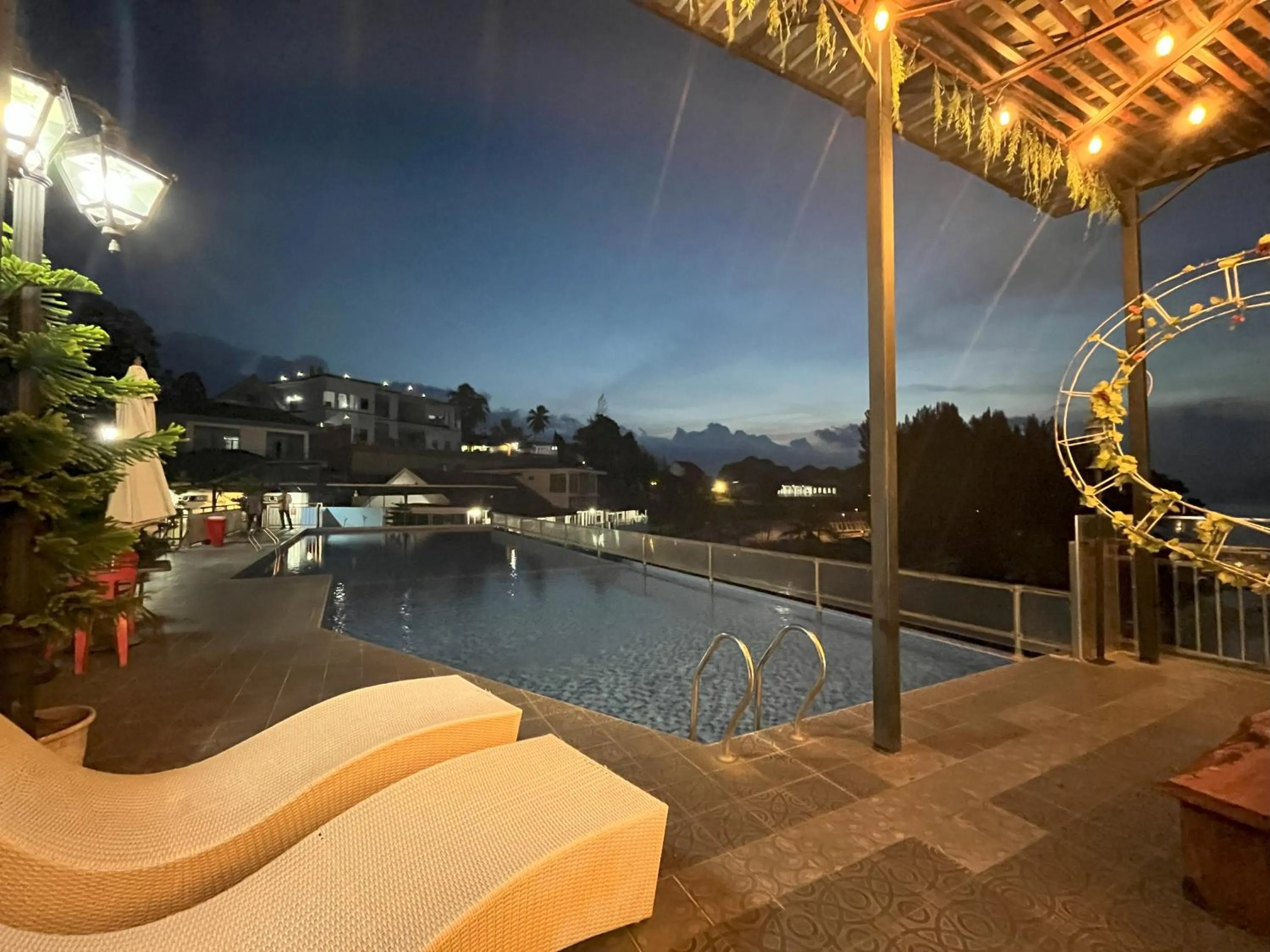 Pool view in Grand Tamaro Hotel