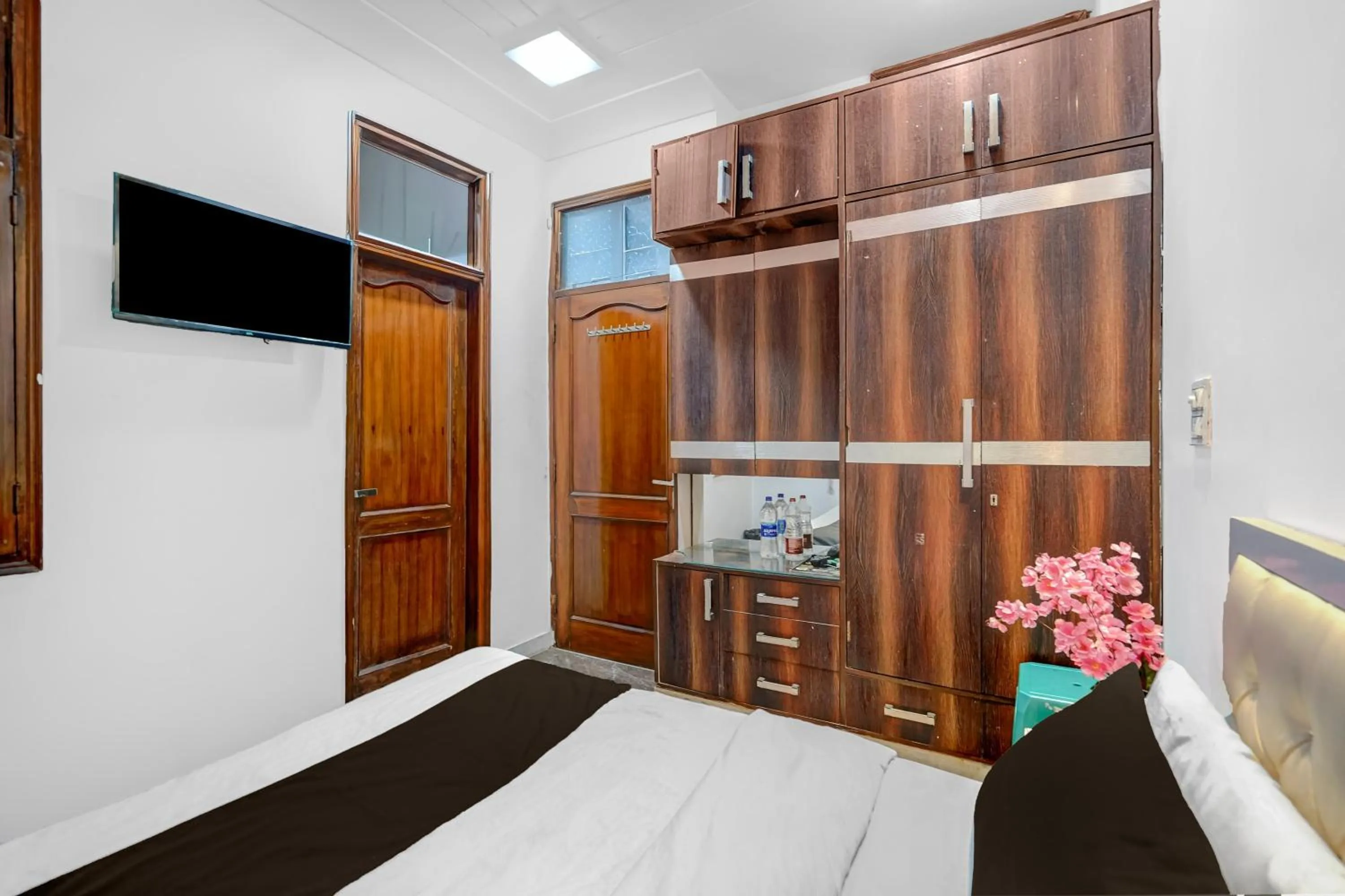 Bedroom, Bed in Hotel O Iskcon Temple Rohini Formerly Golden Key