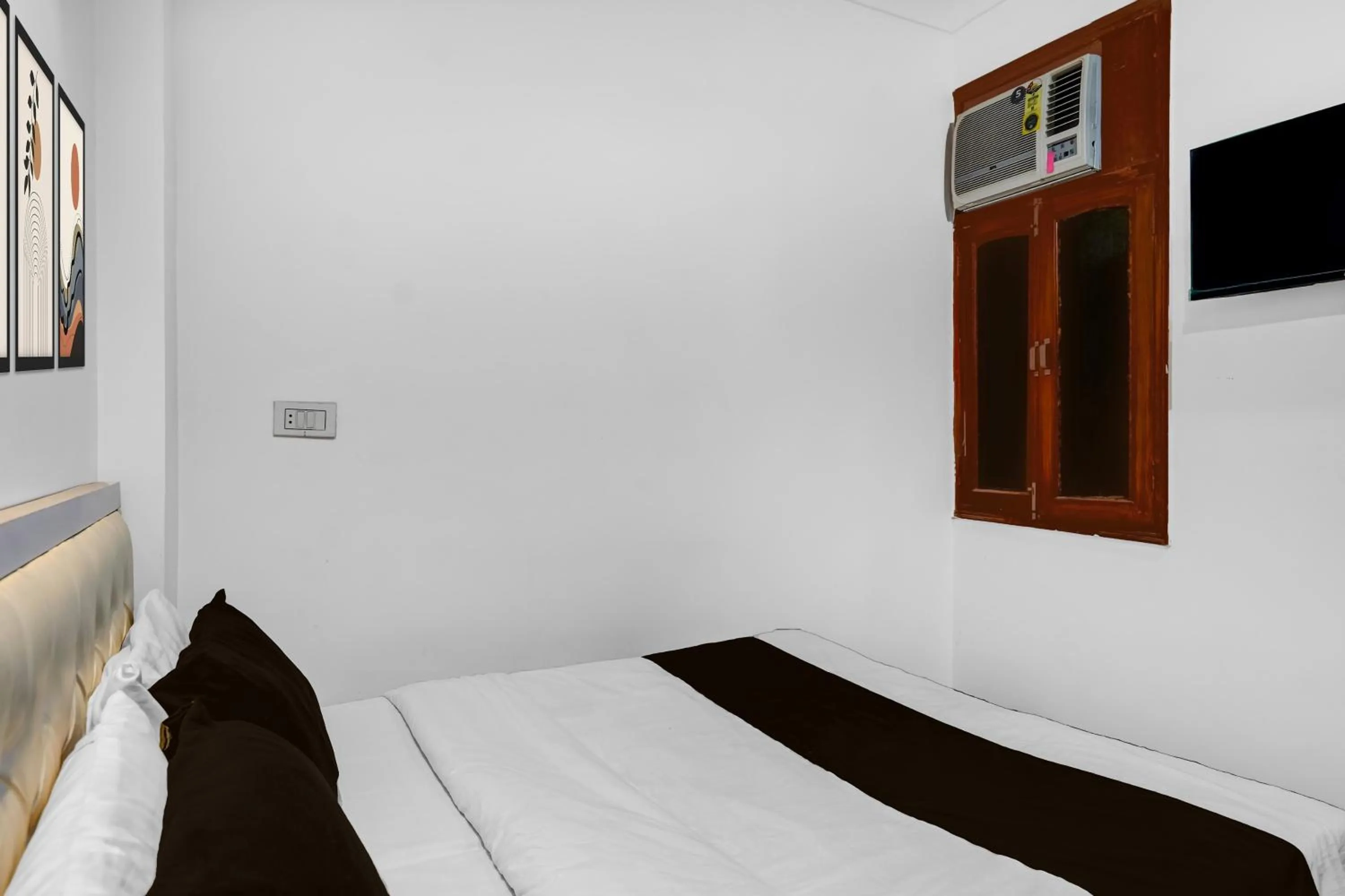 Bedroom, Bed in Hotel O Iskcon Temple Rohini Formerly Golden Key