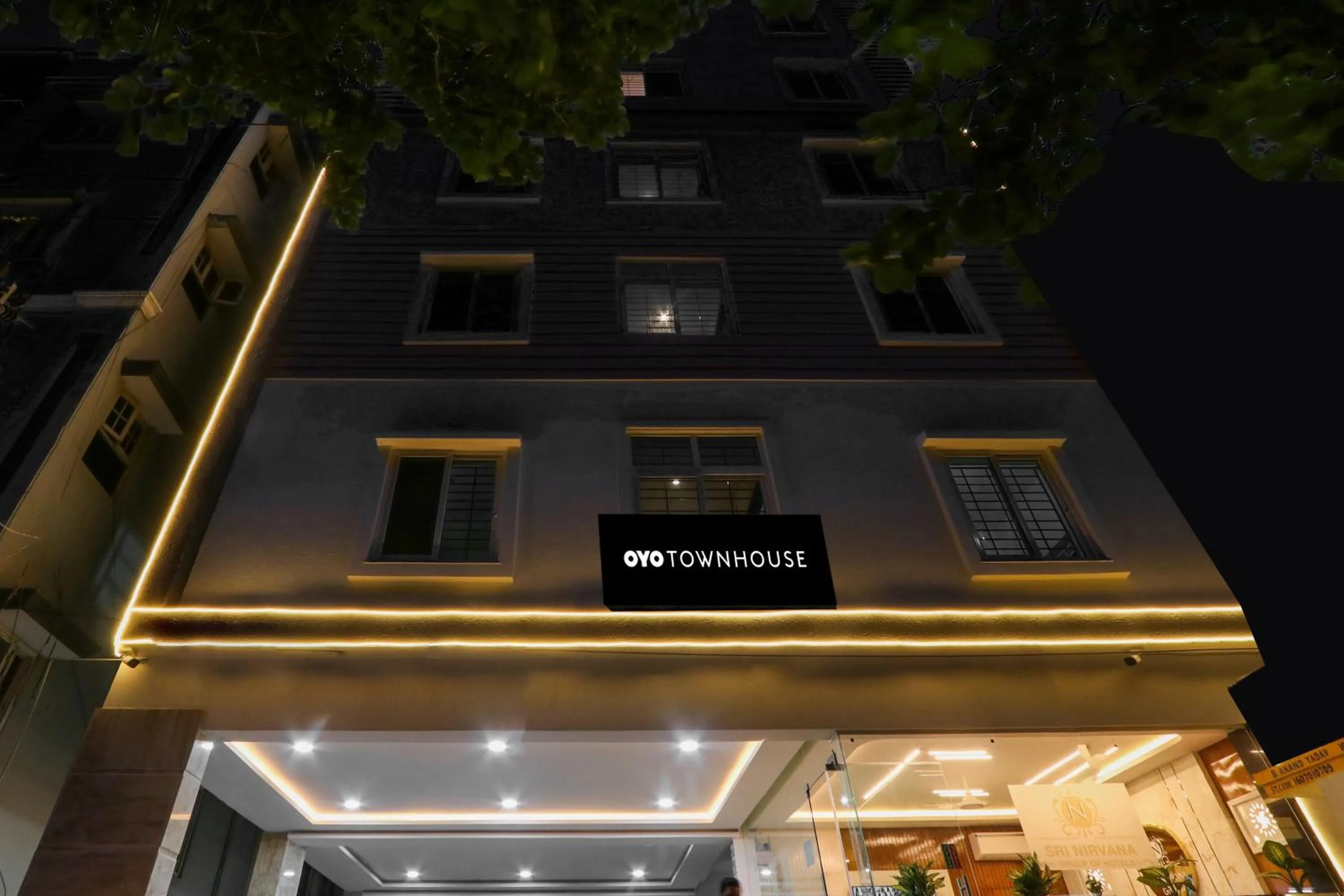 Facade/entrance in Super Townhouse Sri Nirvana Grand