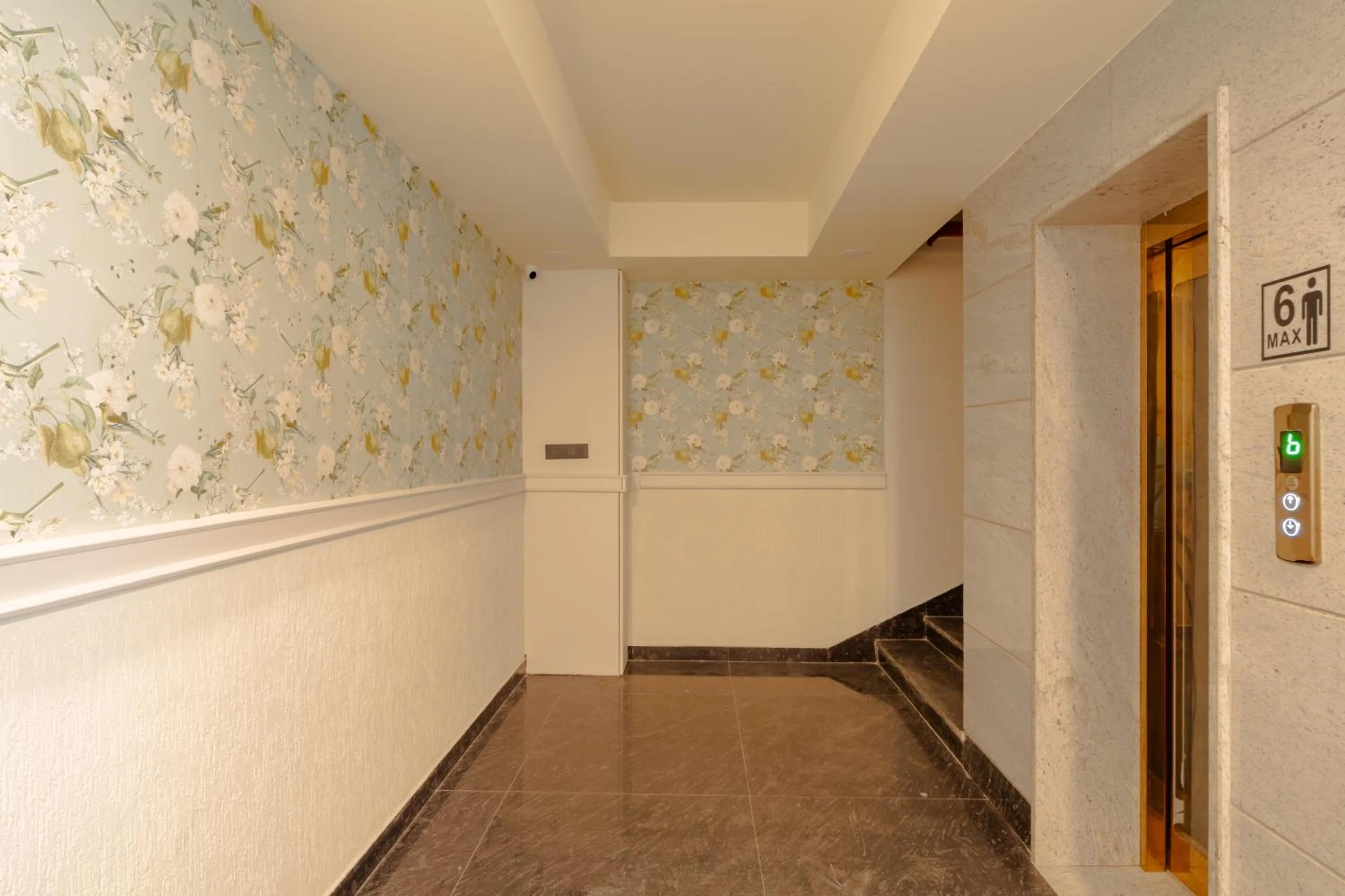 Property building in Alokah Kashi