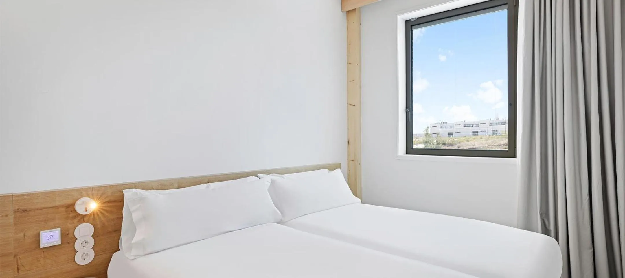 Bed in B&B HOTEL Madrid Tres Cantos