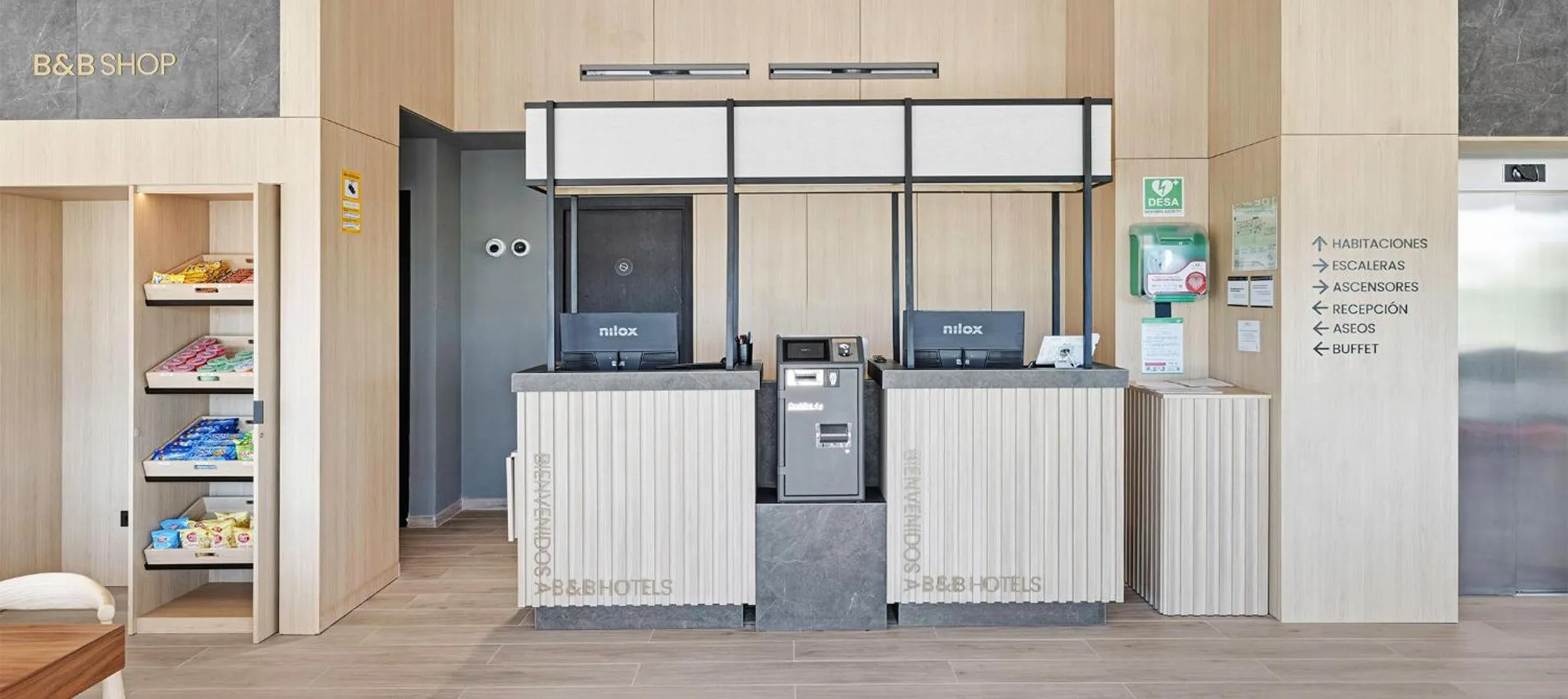 Lobby or reception in B&B HOTEL Madrid Tres Cantos