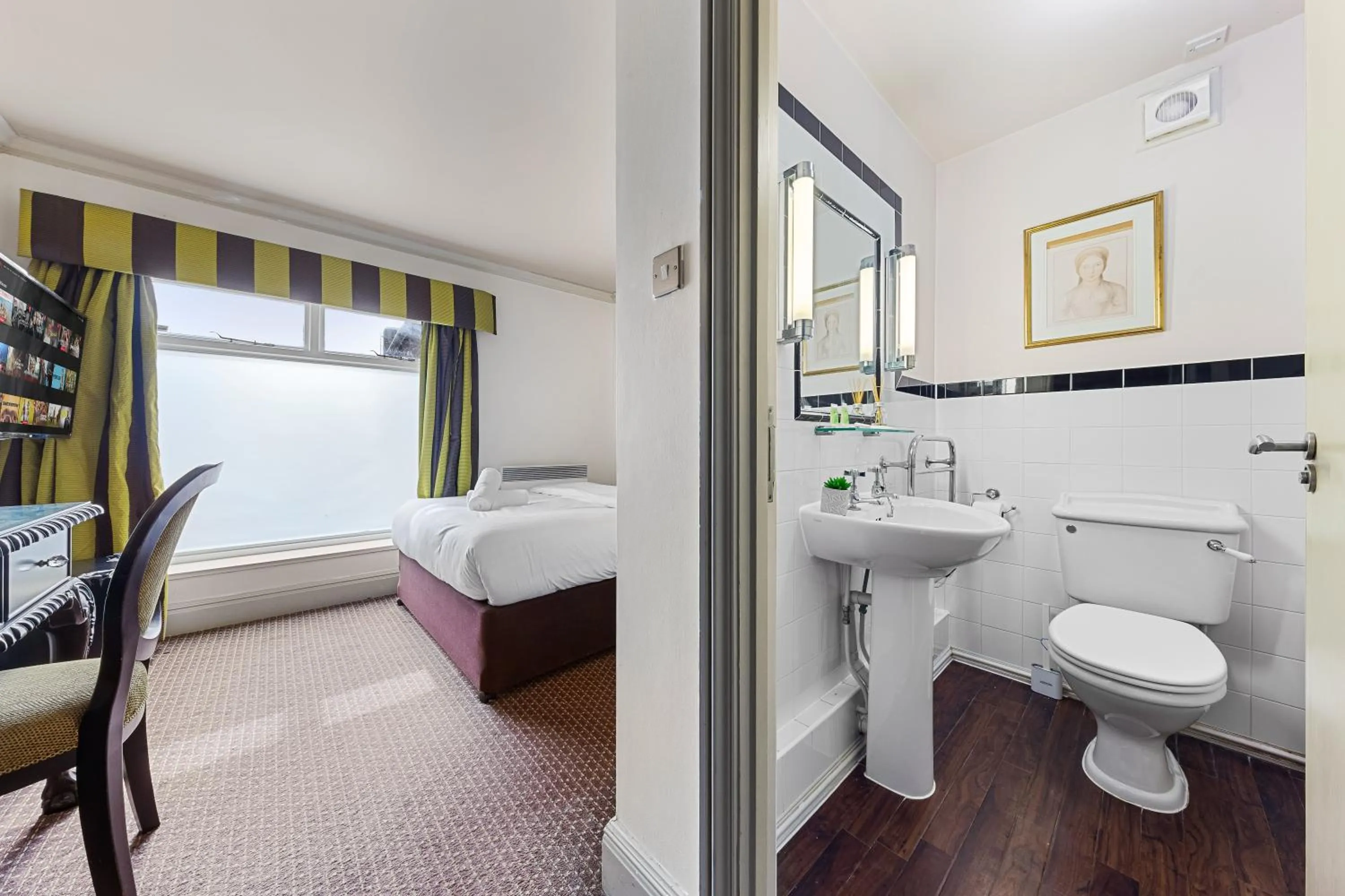 Floor plan, Bed in Harte & Garter