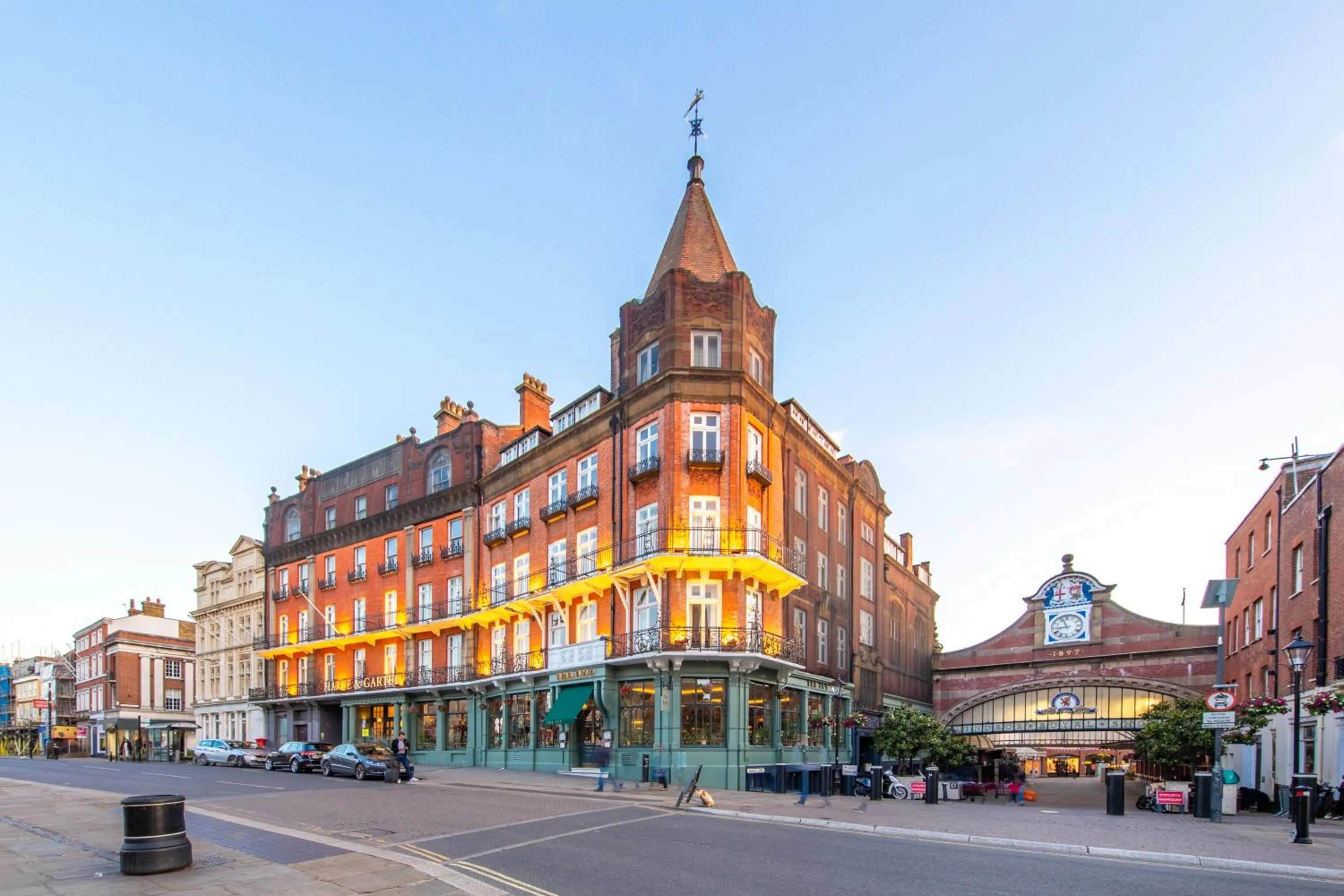 Property building in Harte & Garter