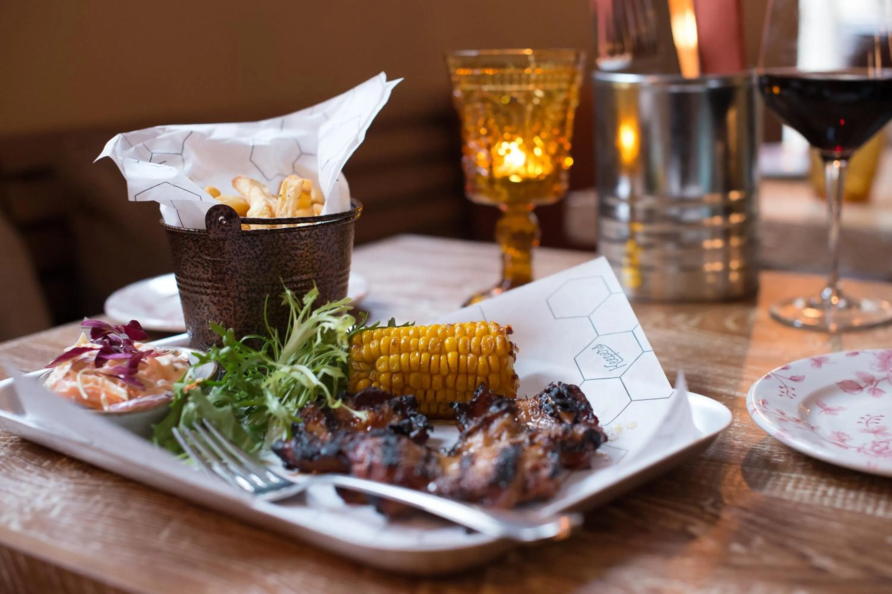 Food and drinks in Mercure Oxford Eastgate Hotel