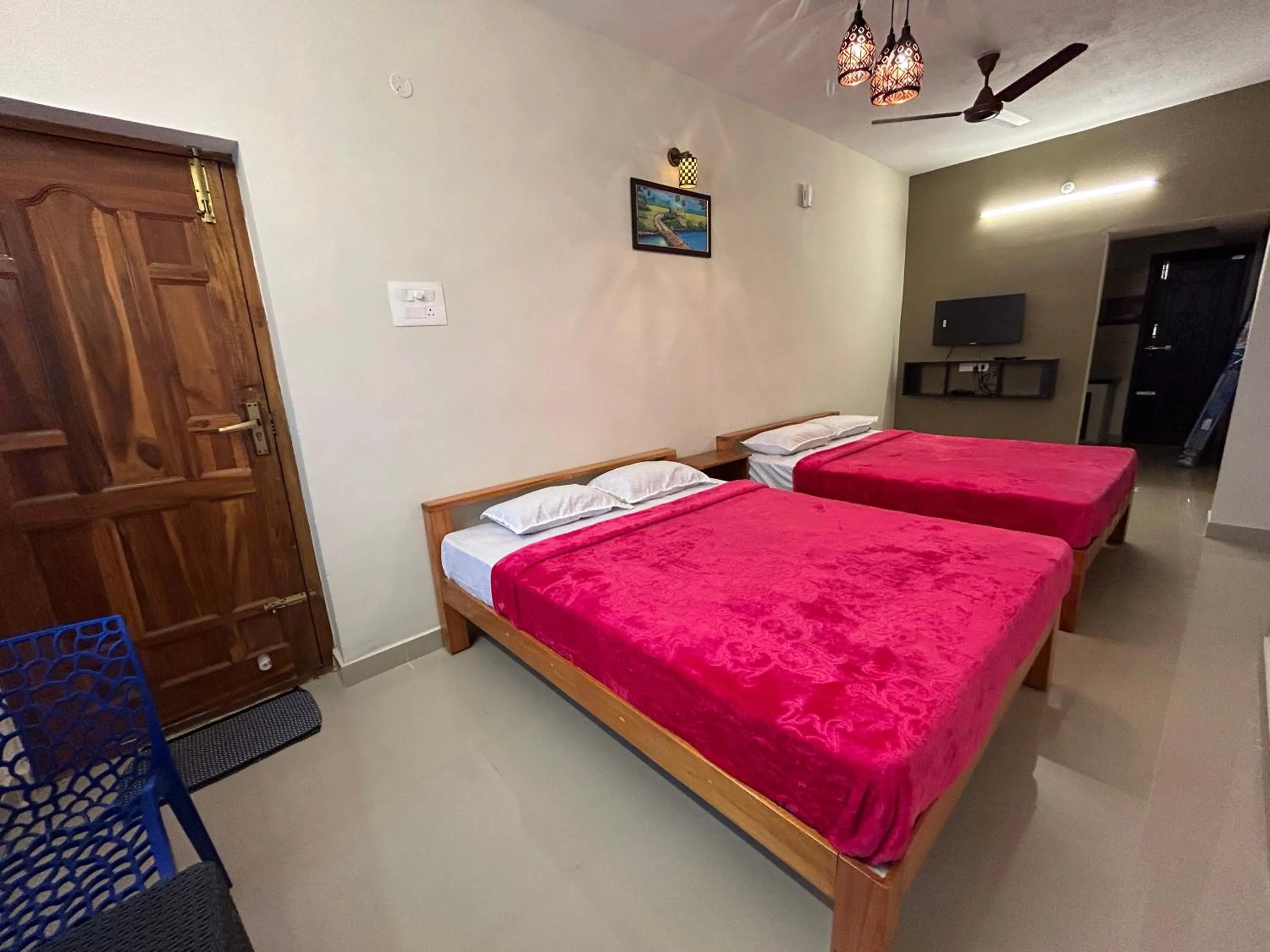 Bed in Aarudra's Residency Srirangam