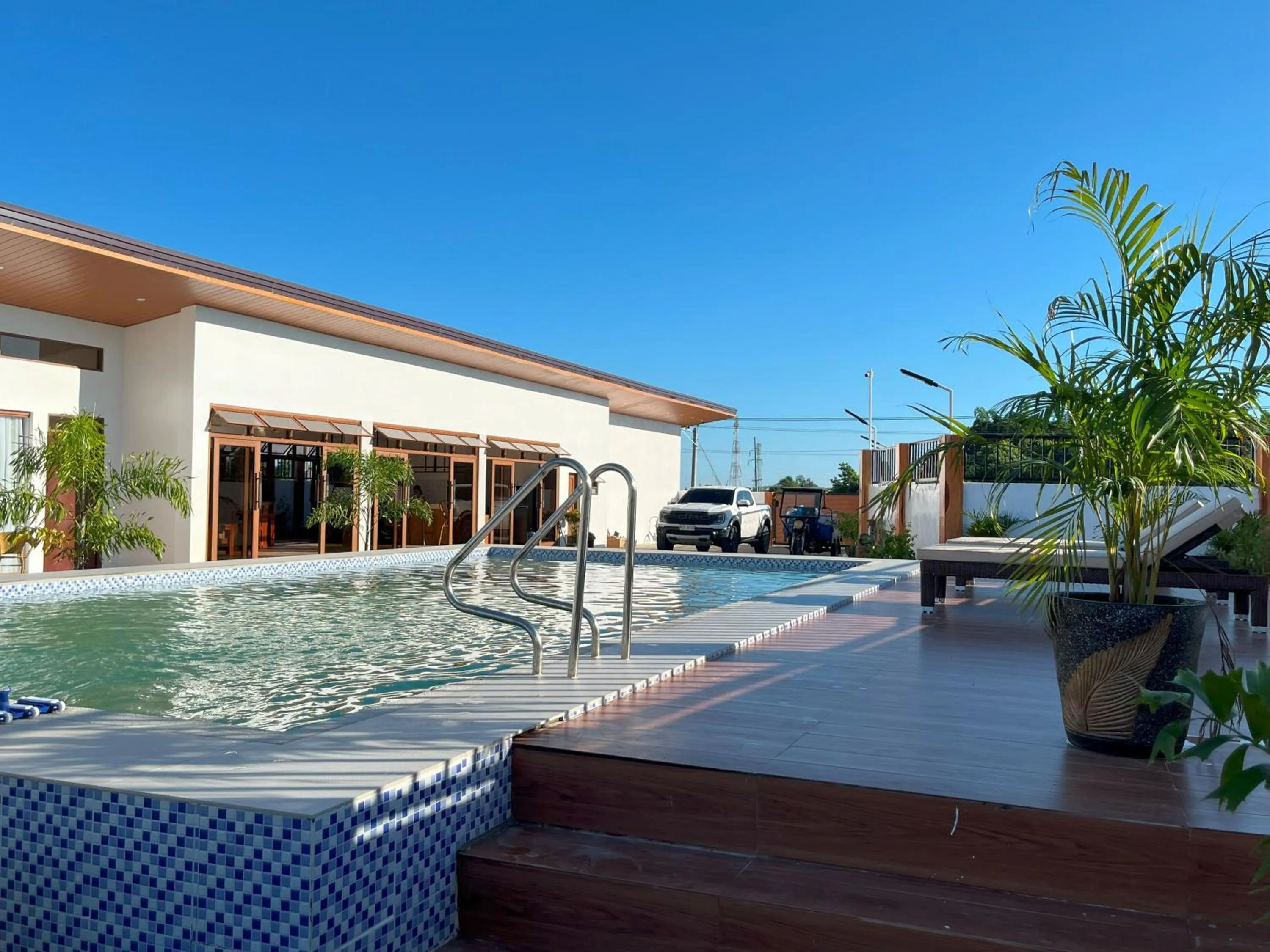 Villa Mercedes Private Resort