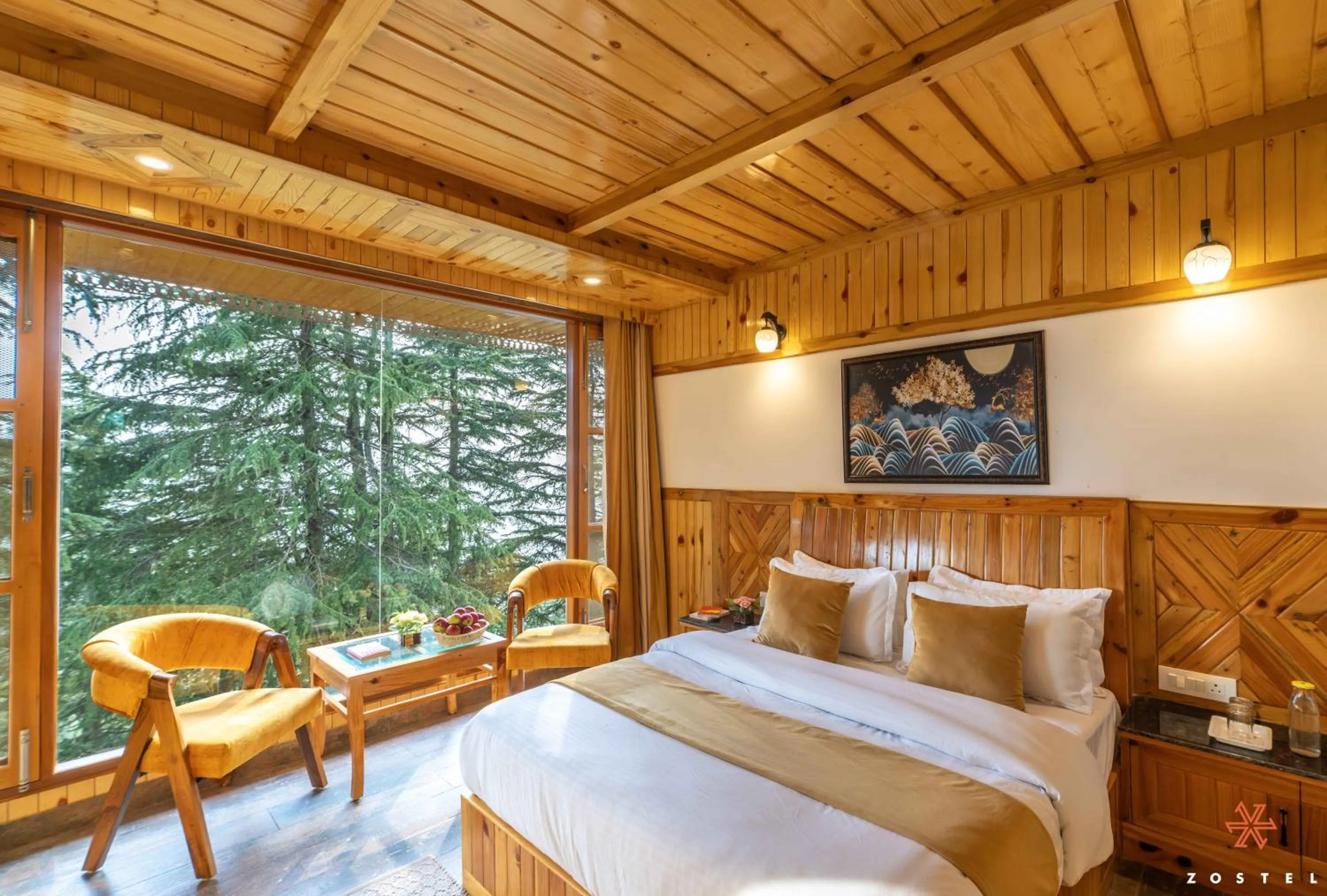 Bed in Zostel Kotgarh, Narkanda