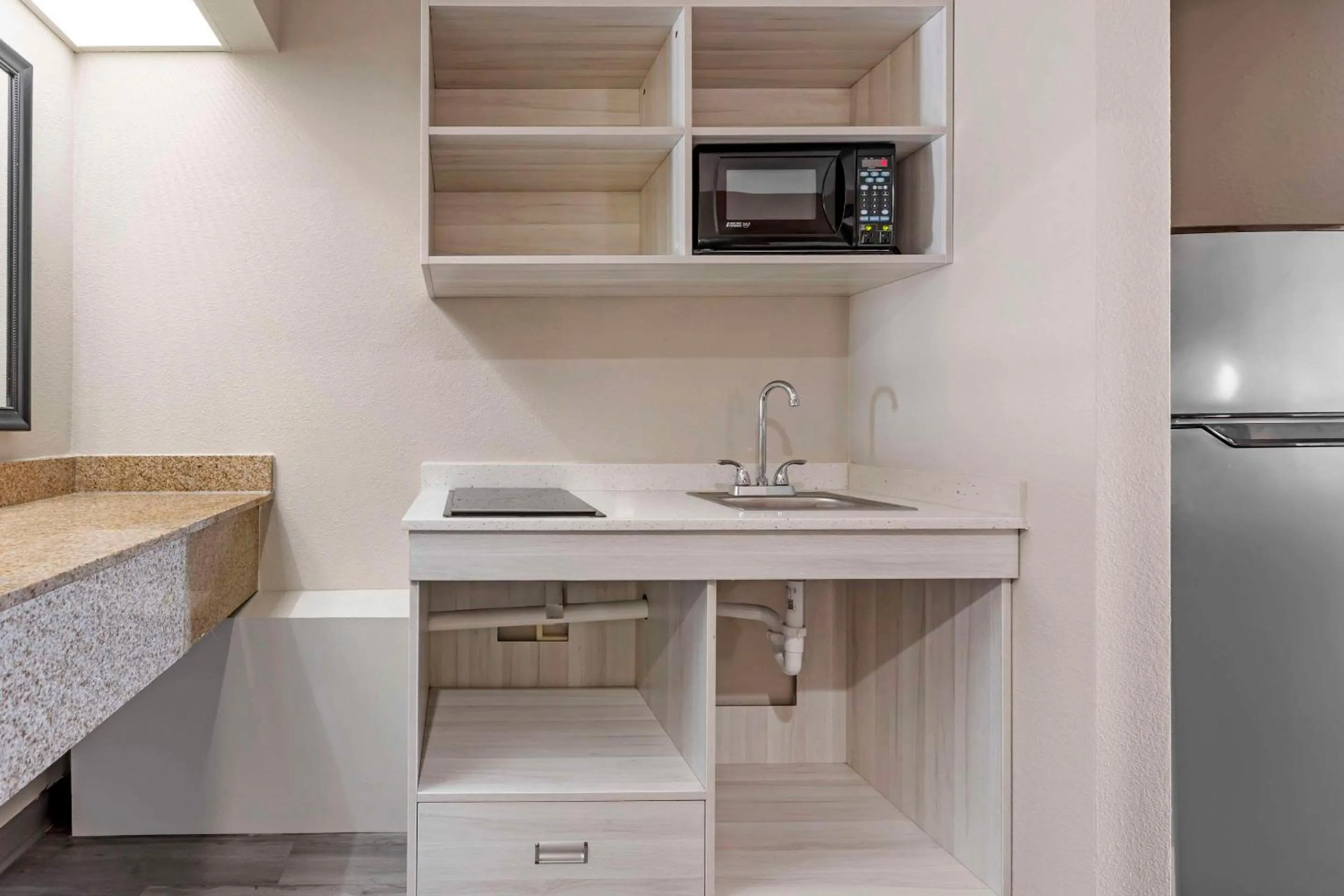 Bedroom in Suburban Studios Orangeburg