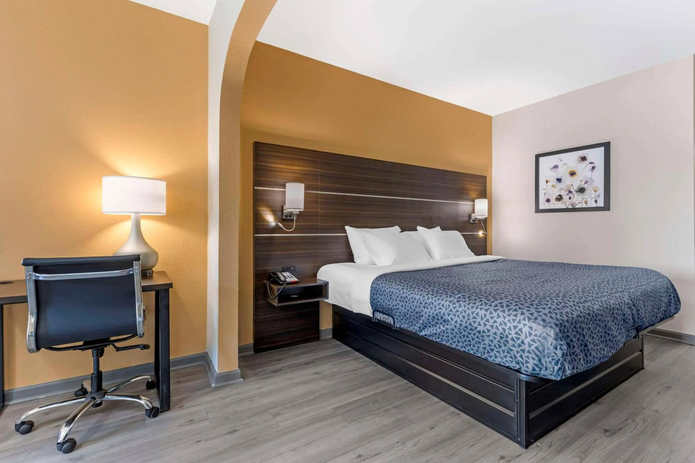 Bedroom, Bed in Suburban Studios Orangeburg