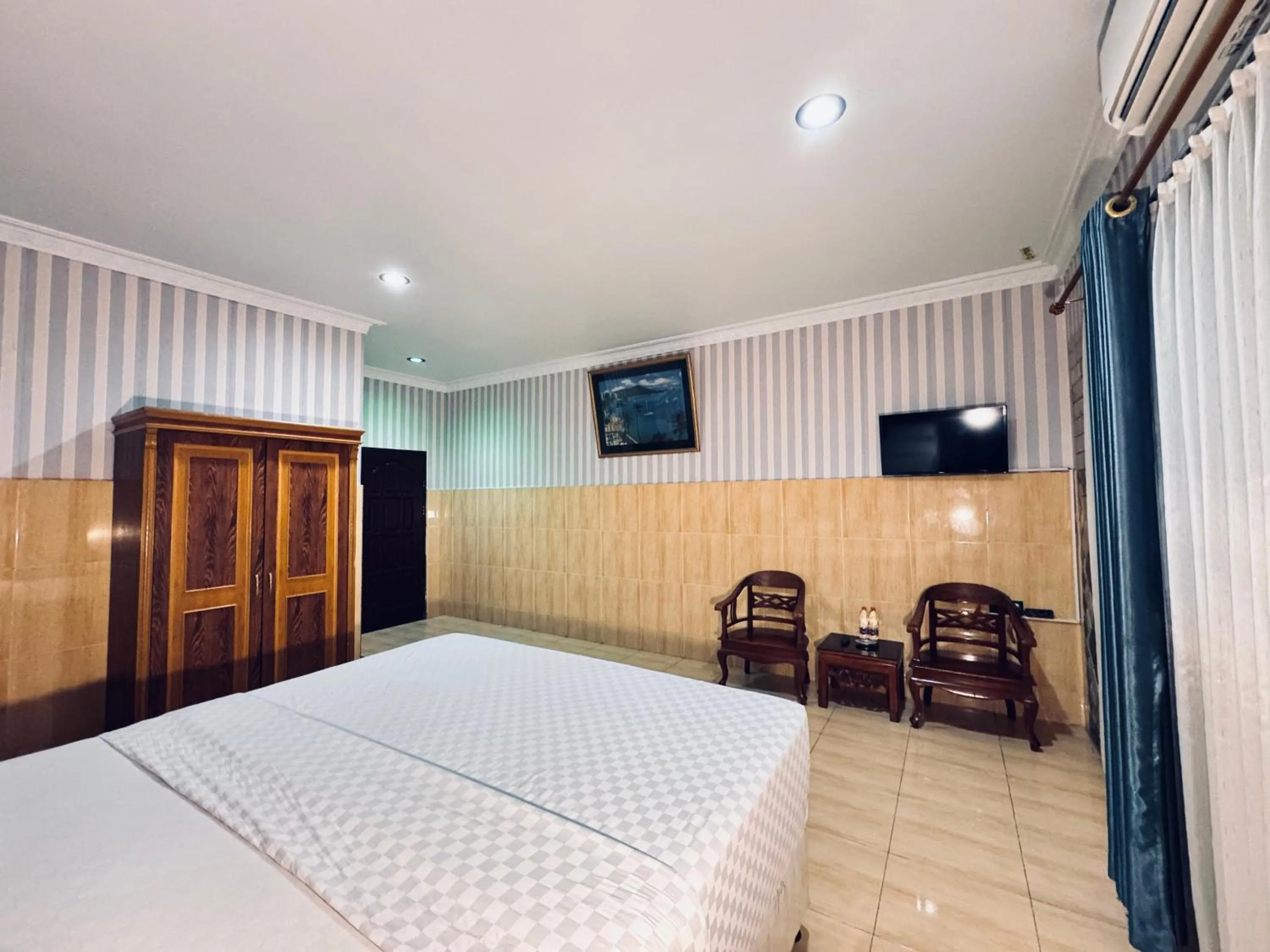 Bedroom, Bed in Hotel Grand Bandara