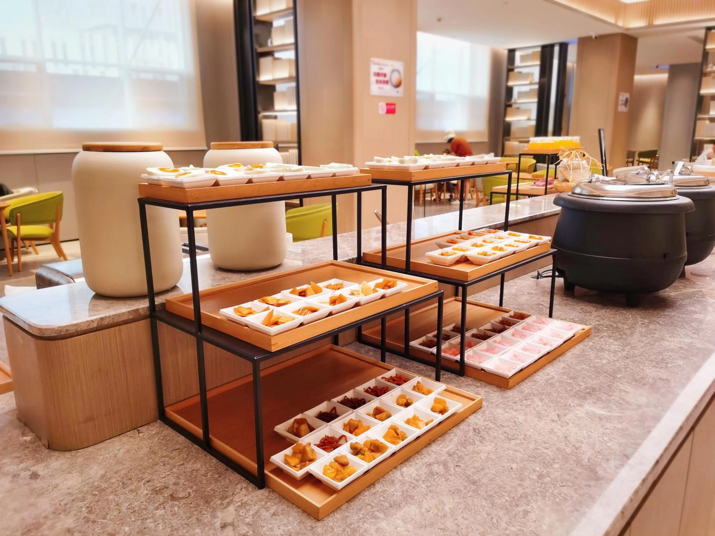 Breakfast in Echarm Hotel Yichang East Railway Station