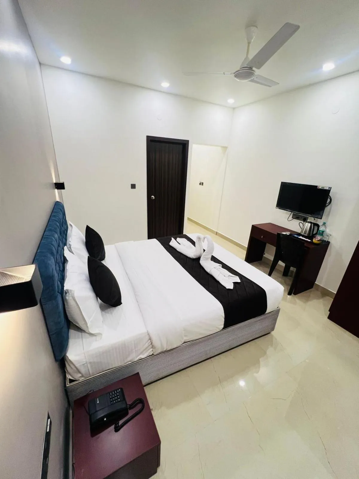 Bed in The Lotaz Hotel