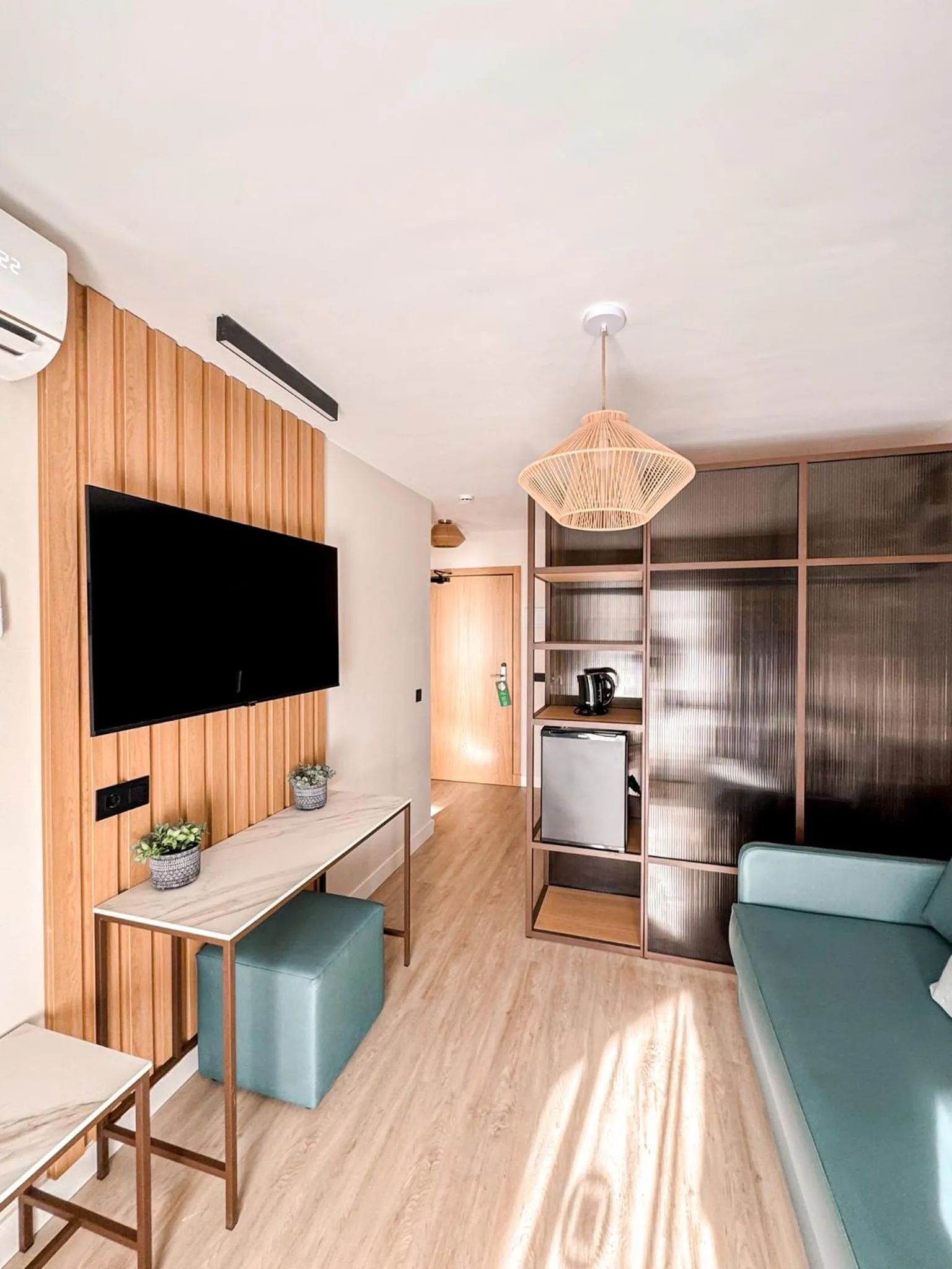 Living room in Hotel Puente Real