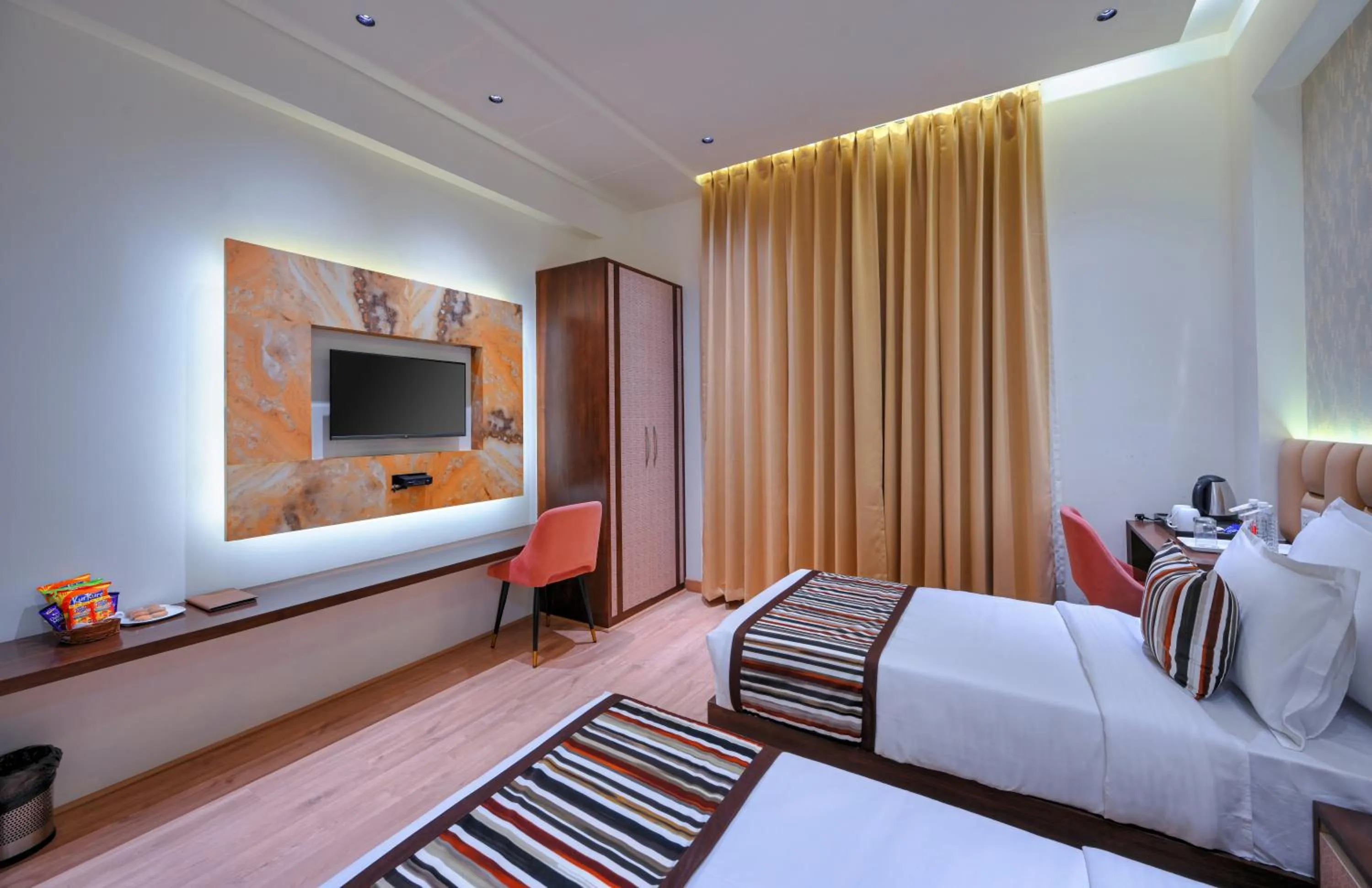 Bedroom, Bed in Hotel Sun Ring