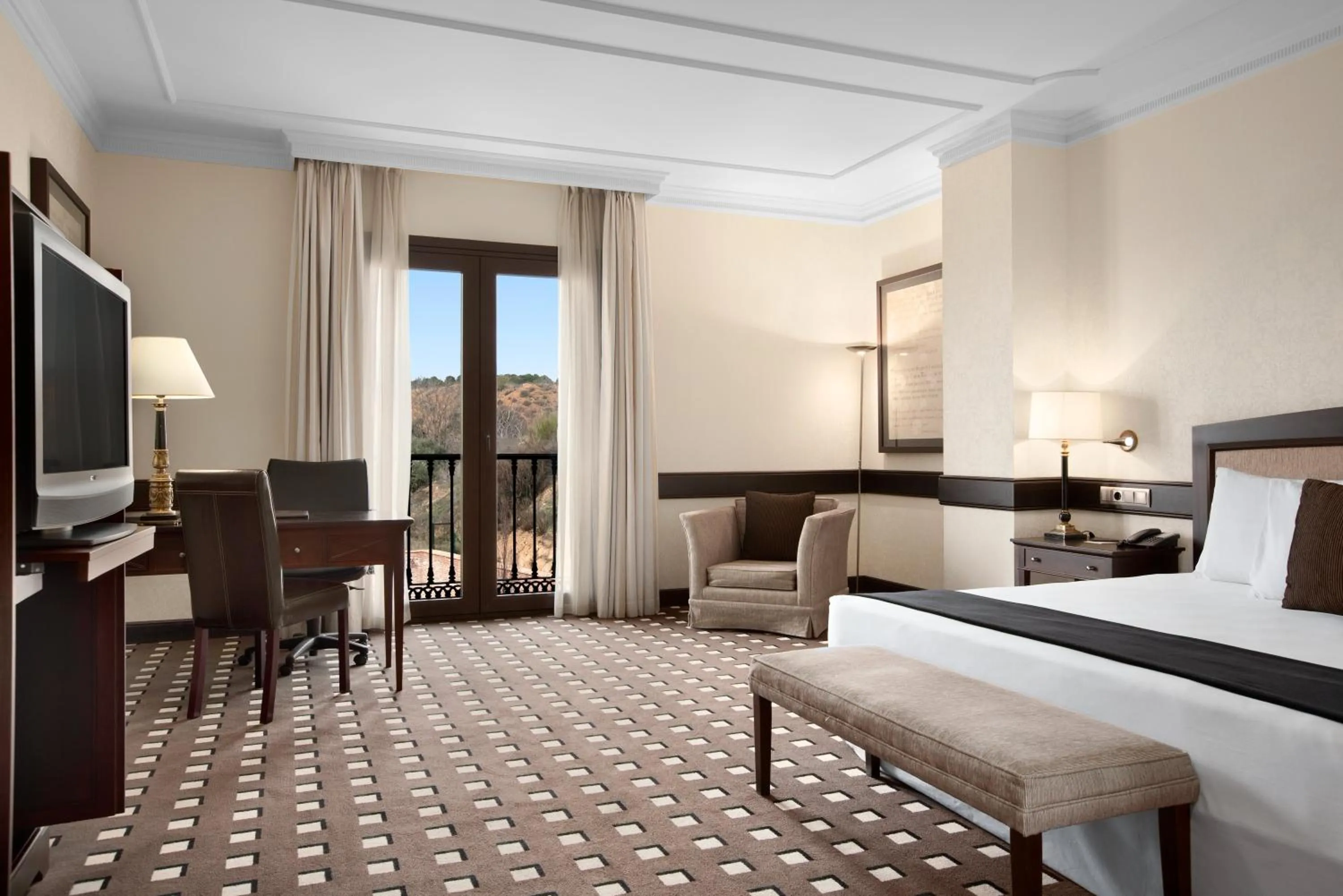 Bedroom, Bed in Eurostars Palacio Buenavista