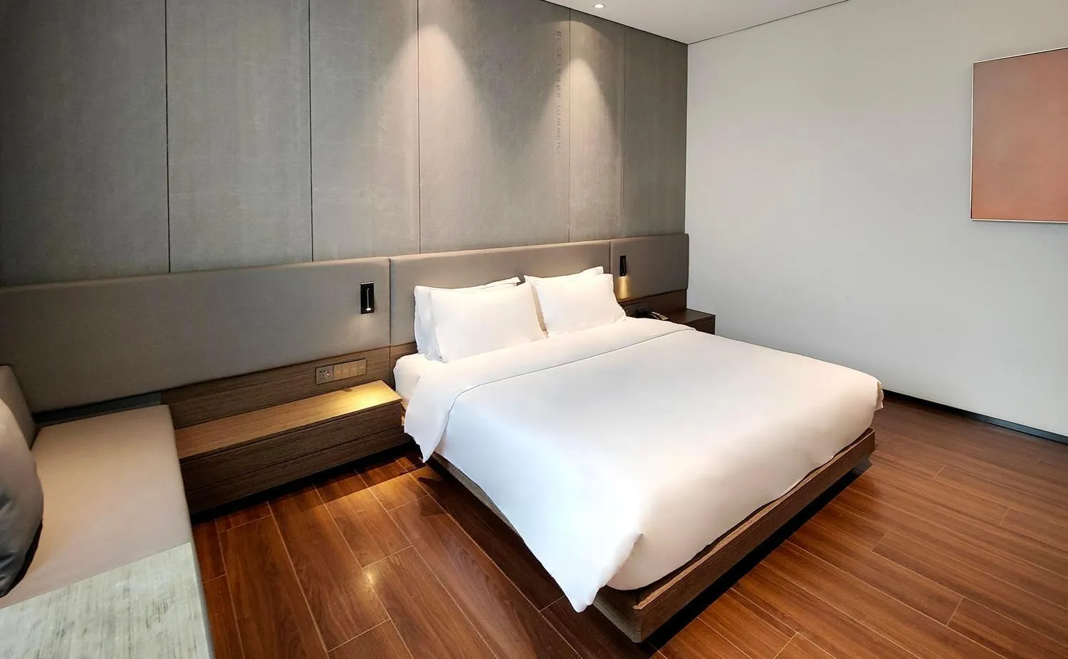 Bed in Elong Etang Hotel Guangzhou Baiyun Airport Renhe Railway Station