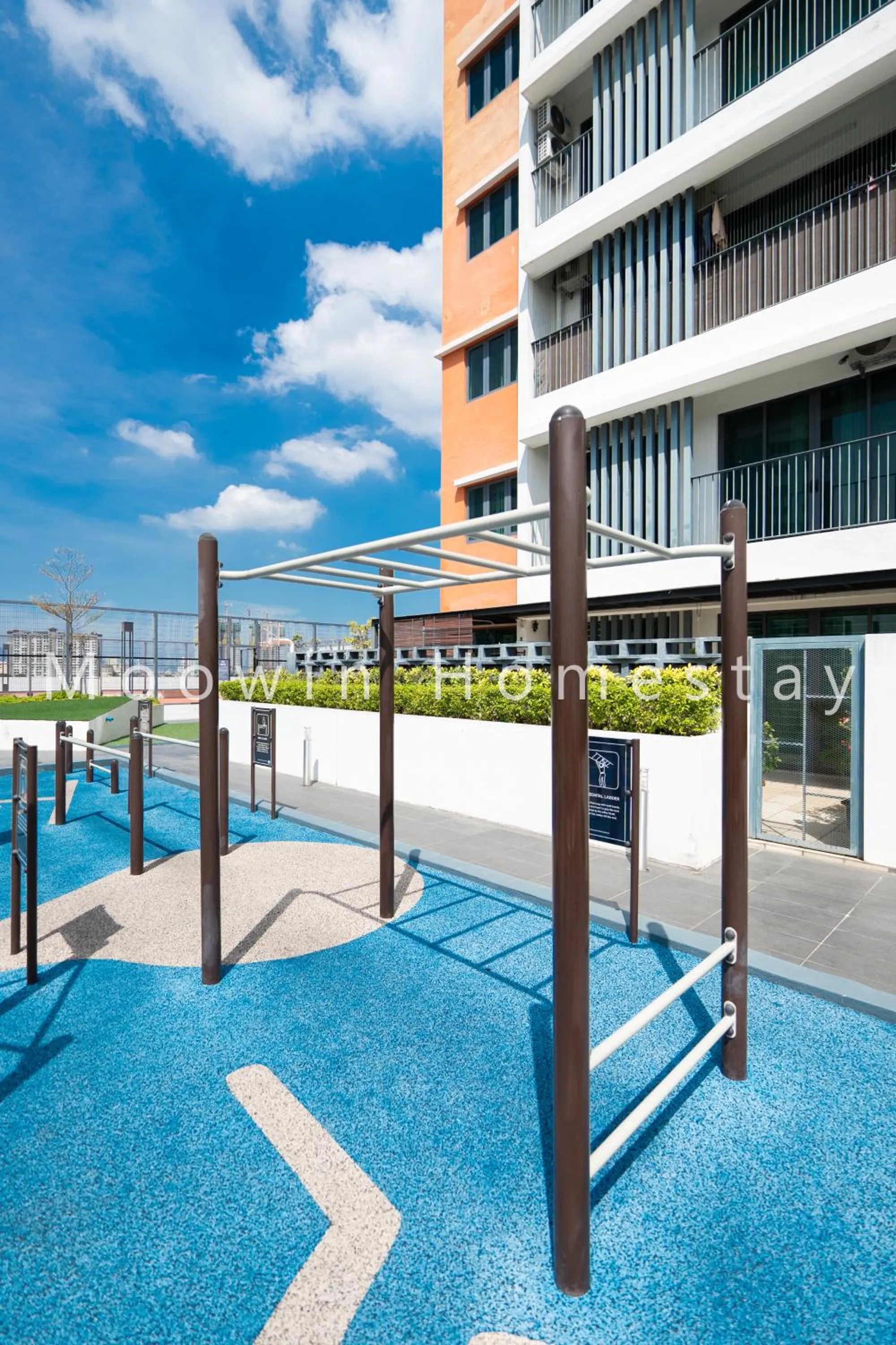 Bahagia Family House in Meritus