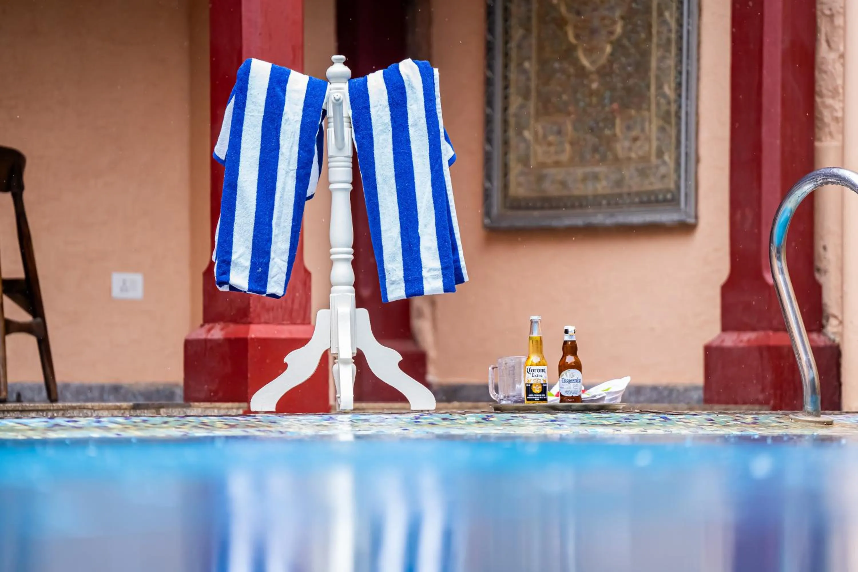 Food and drinks in The Marwar Hotel & Gardens