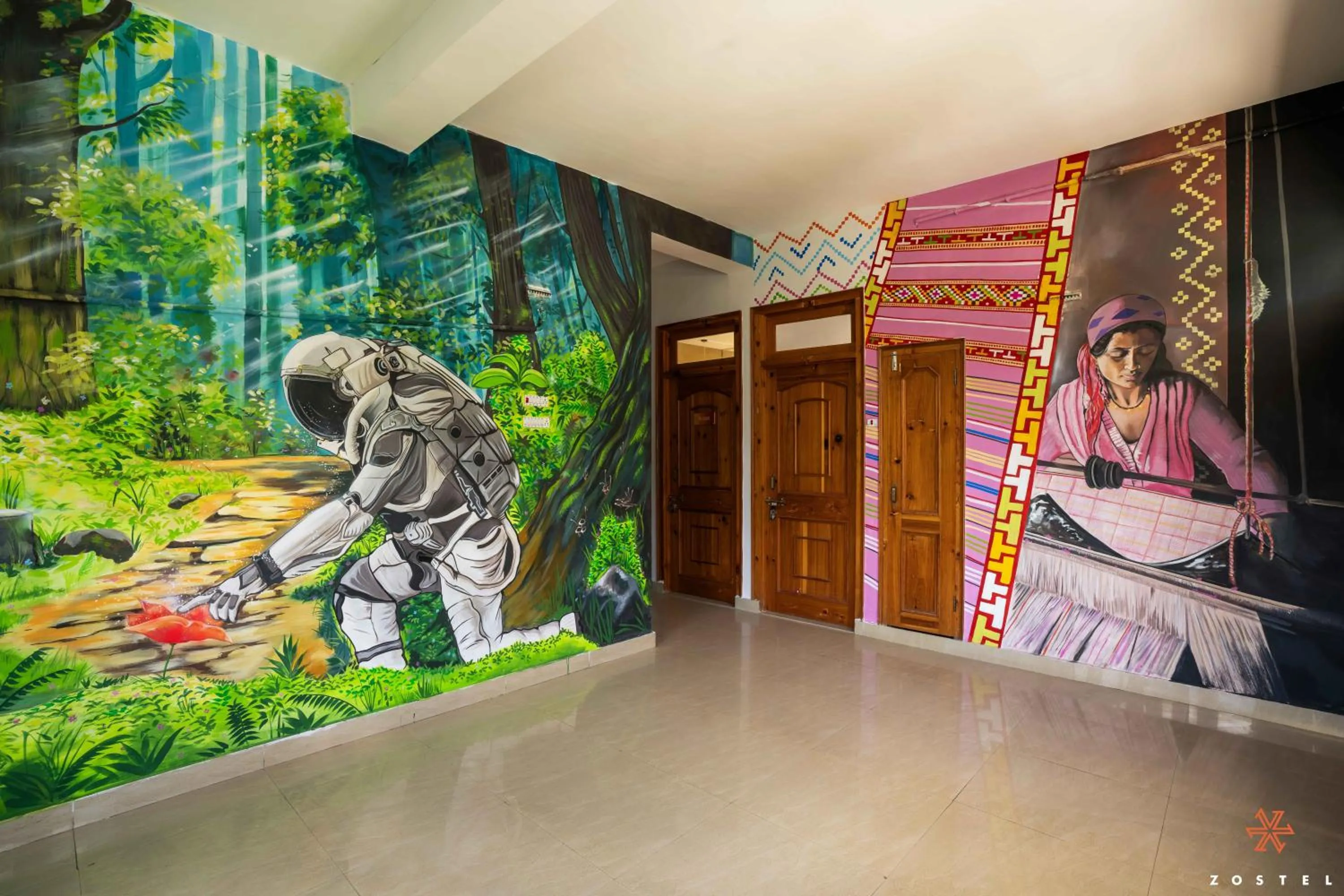 Decorative detail in Zostel Pulga