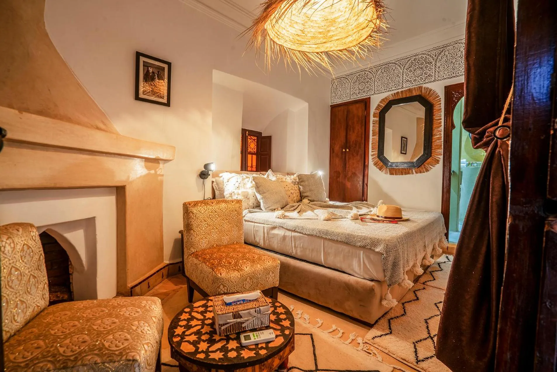 Bed in Riad Yalla habibi