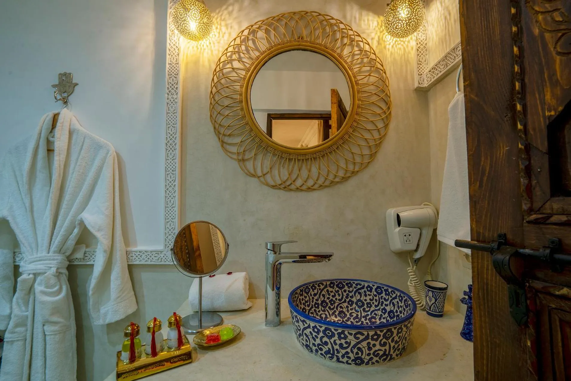 Bathroom in Riad Yalla habibi