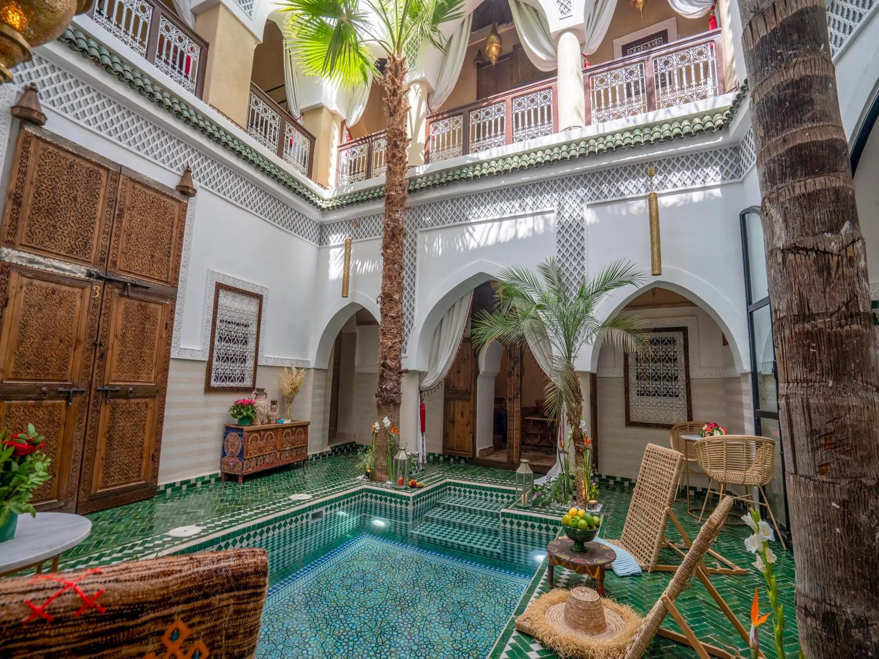 Hot Tub in Riad Yalla habibi