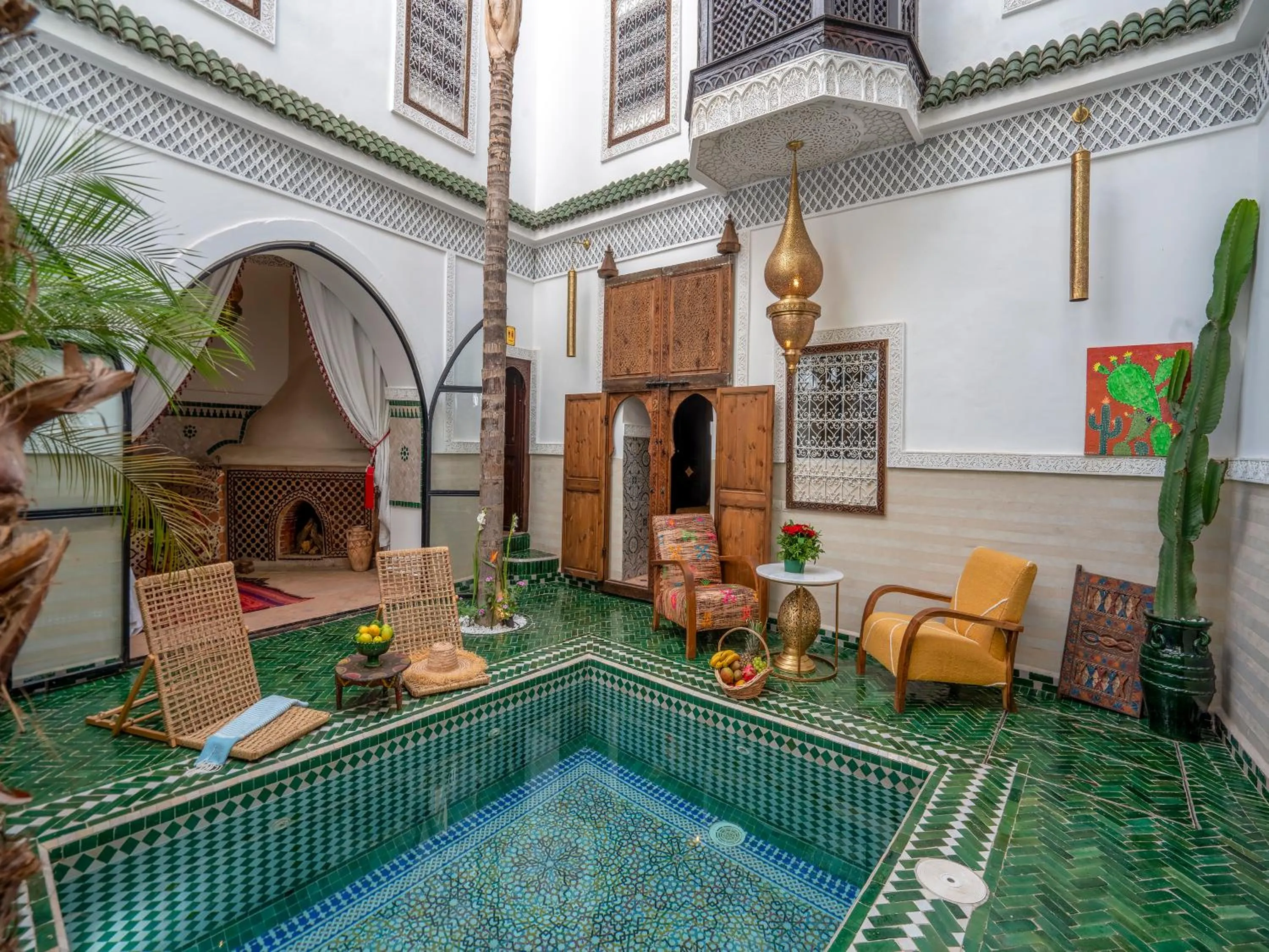 Swimming pool in Riad Yalla habibi