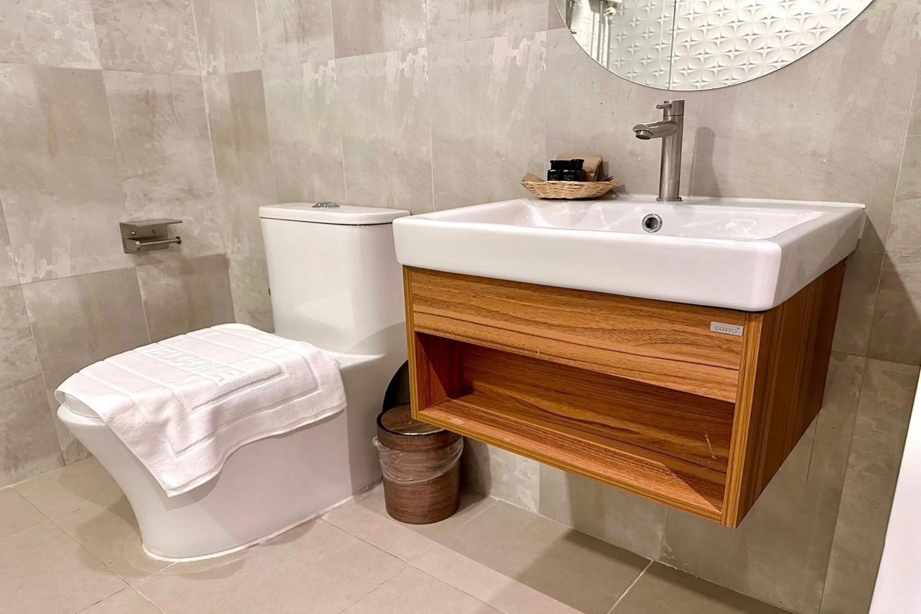 Toilet in Nuan Nil Secret Courtyard