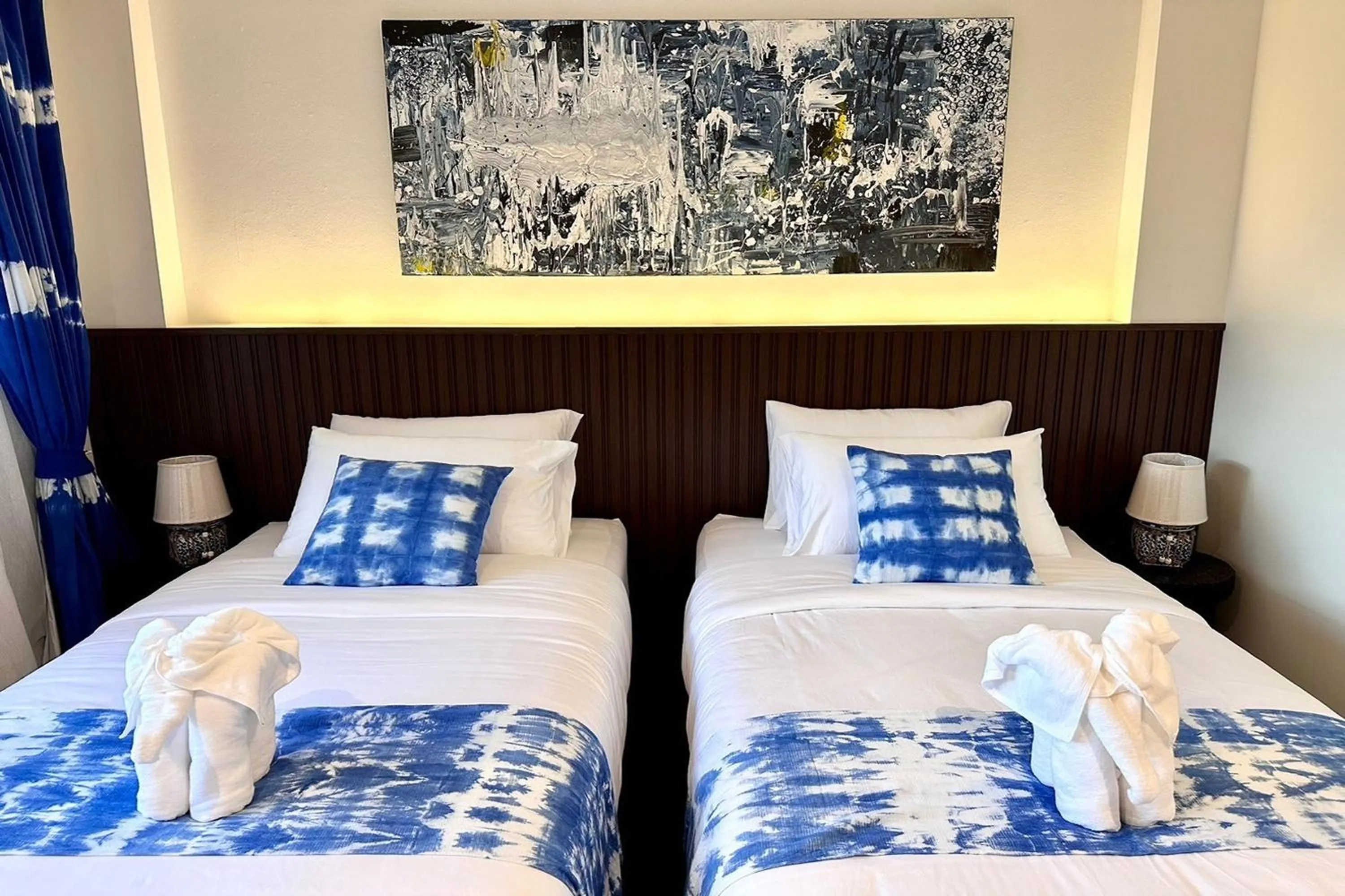 Bed in Nuan Nil Secret Courtyard