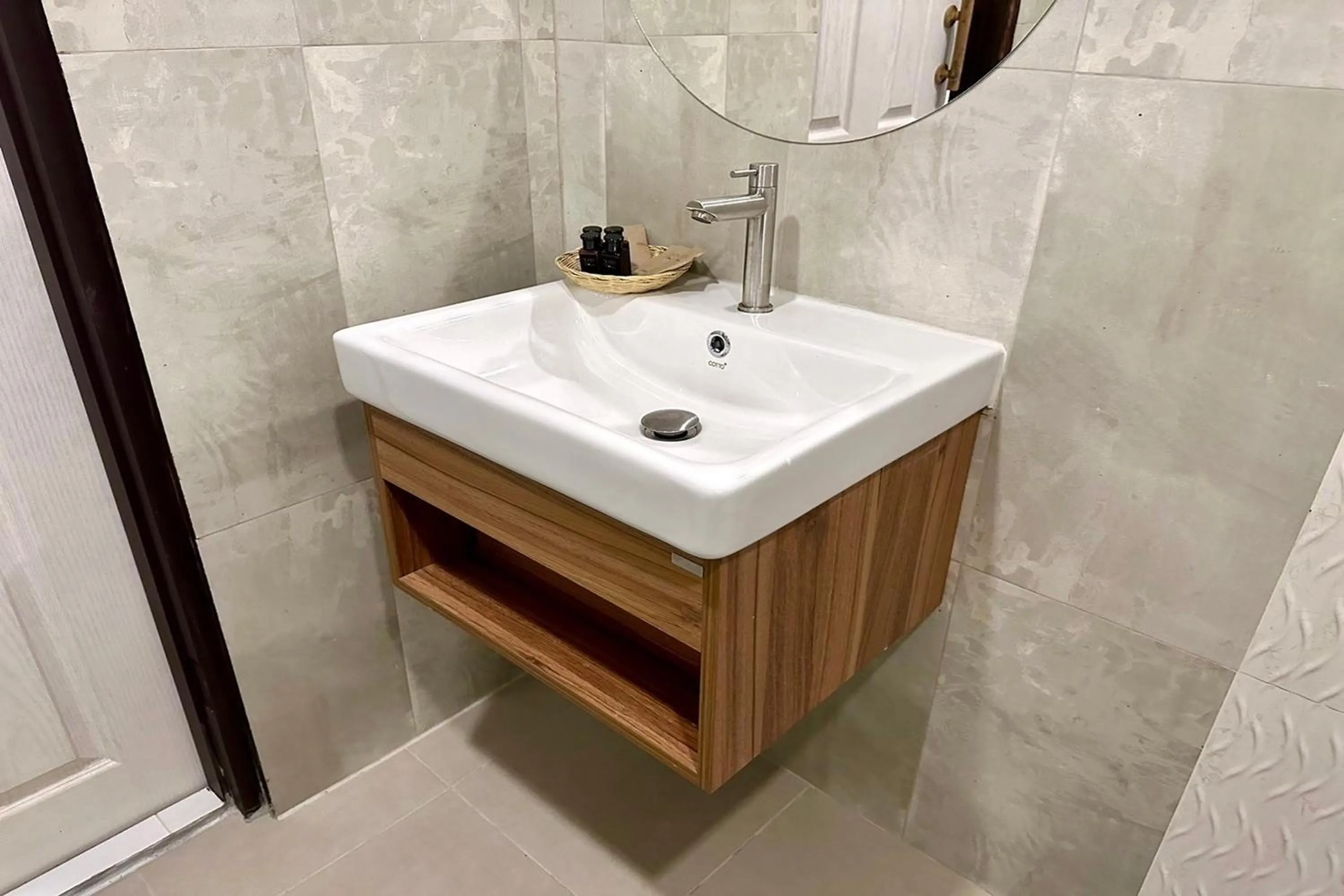 Bathroom in Nuan Nil Secret Courtyard