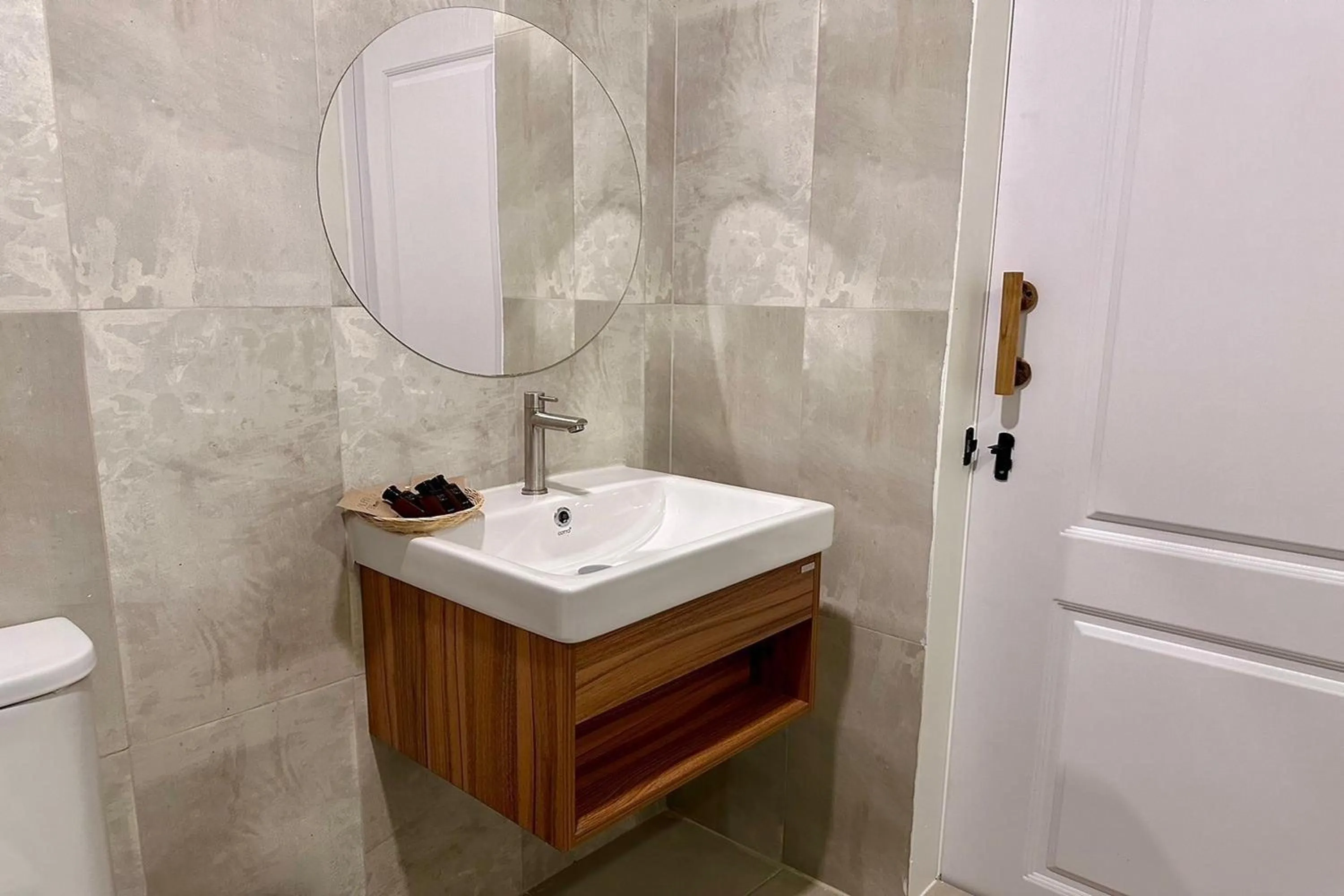 Bathroom in Nuan Nil Secret Courtyard