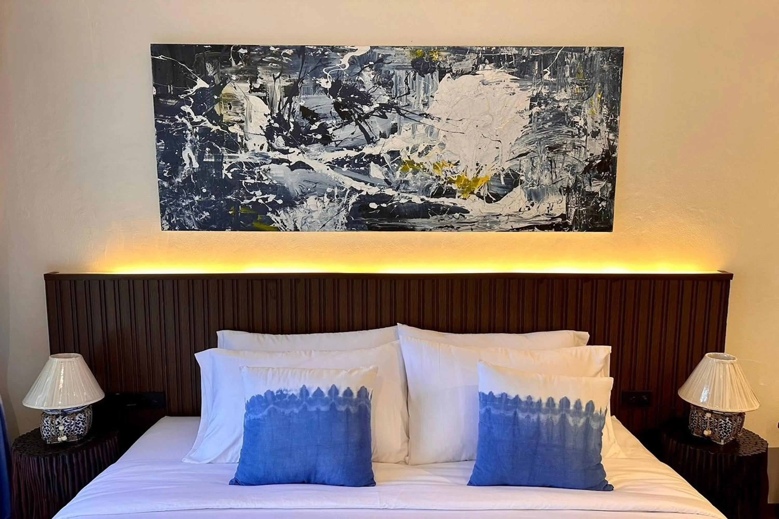 Bed in Nuan Nil Secret Courtyard