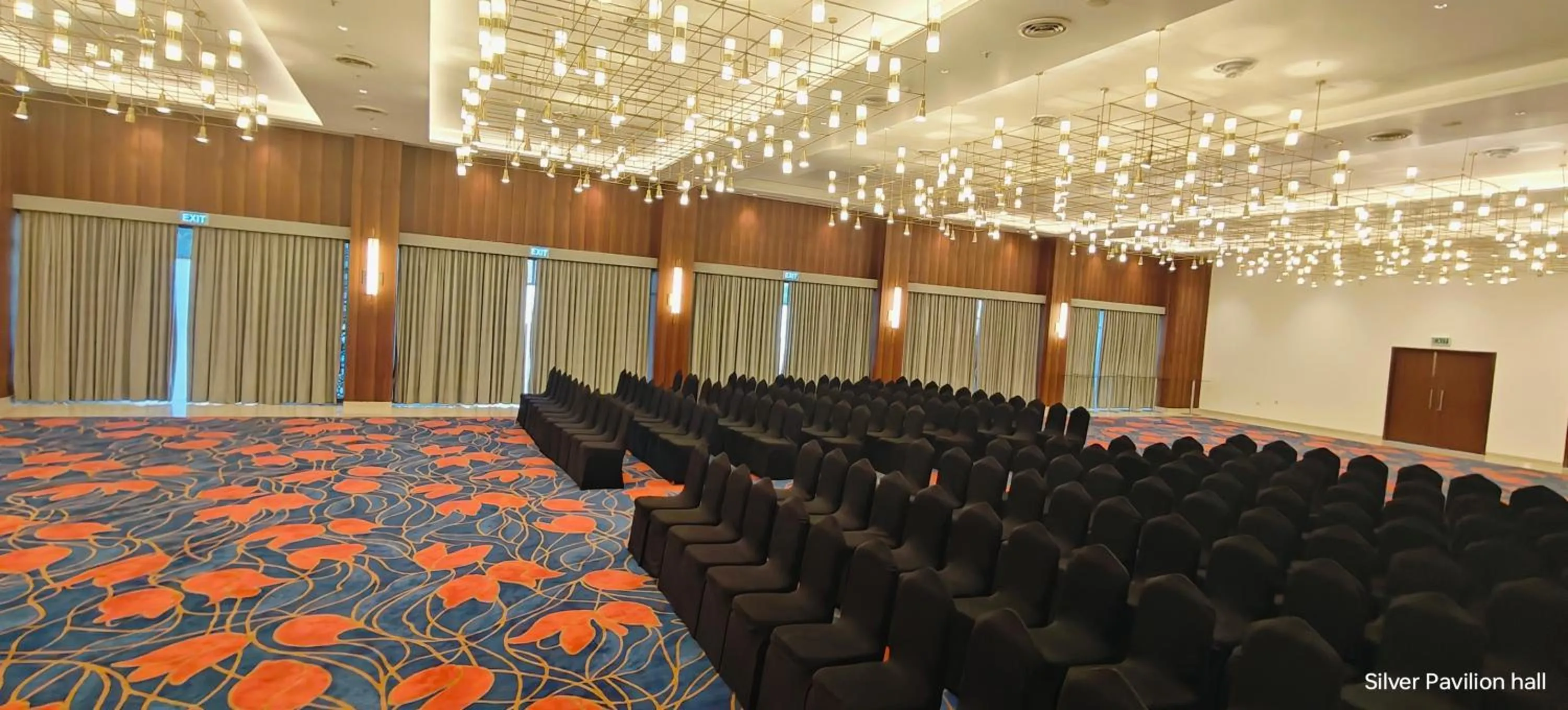 Meeting/conference room in Ramada by Wyndham Ahmedabad Narendra Modi Stadium Motera