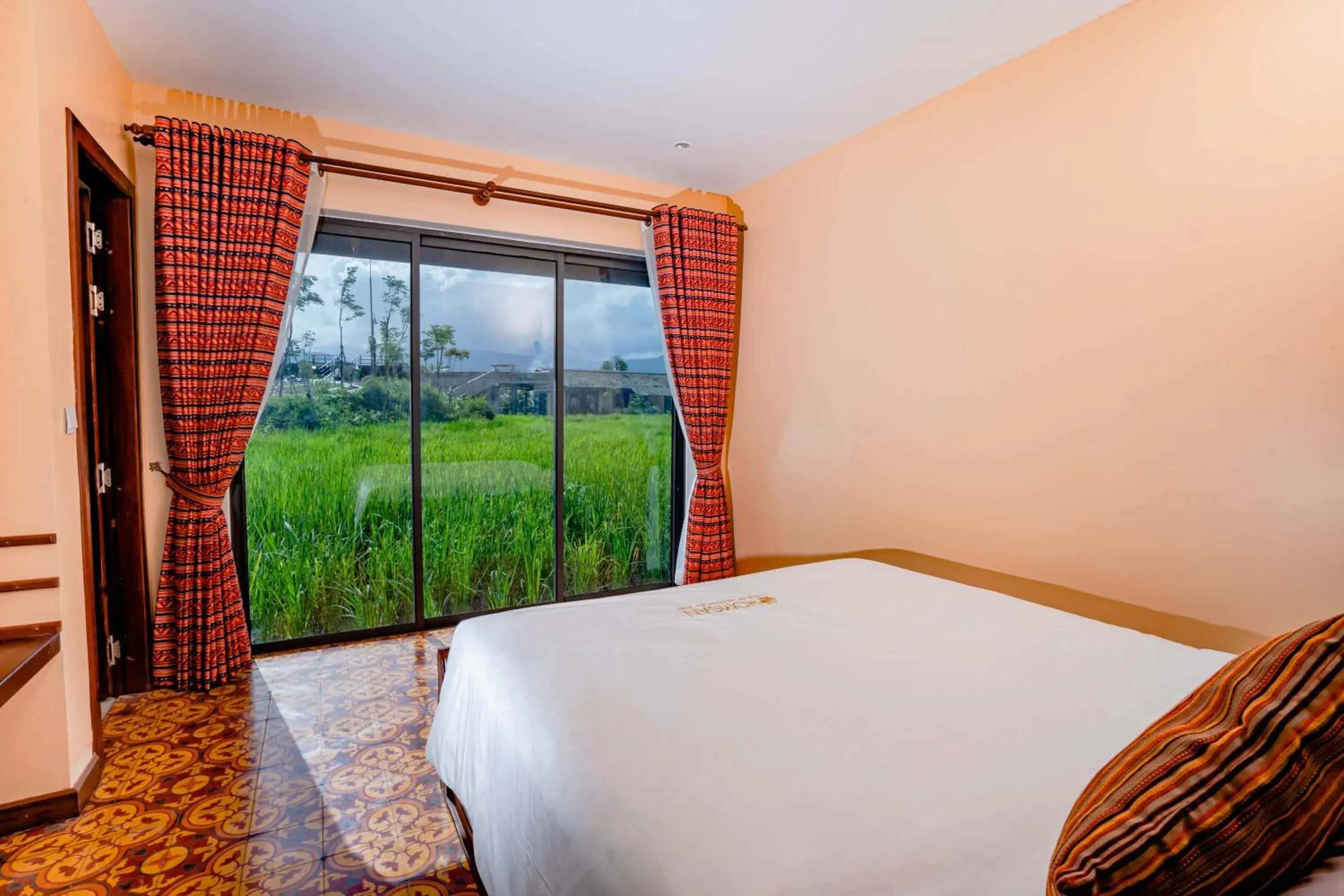 Moroccan Family Suite Triple in Komsan Kampot Resort Moroccan Family Suite Triple in Komsan Kampot Resort