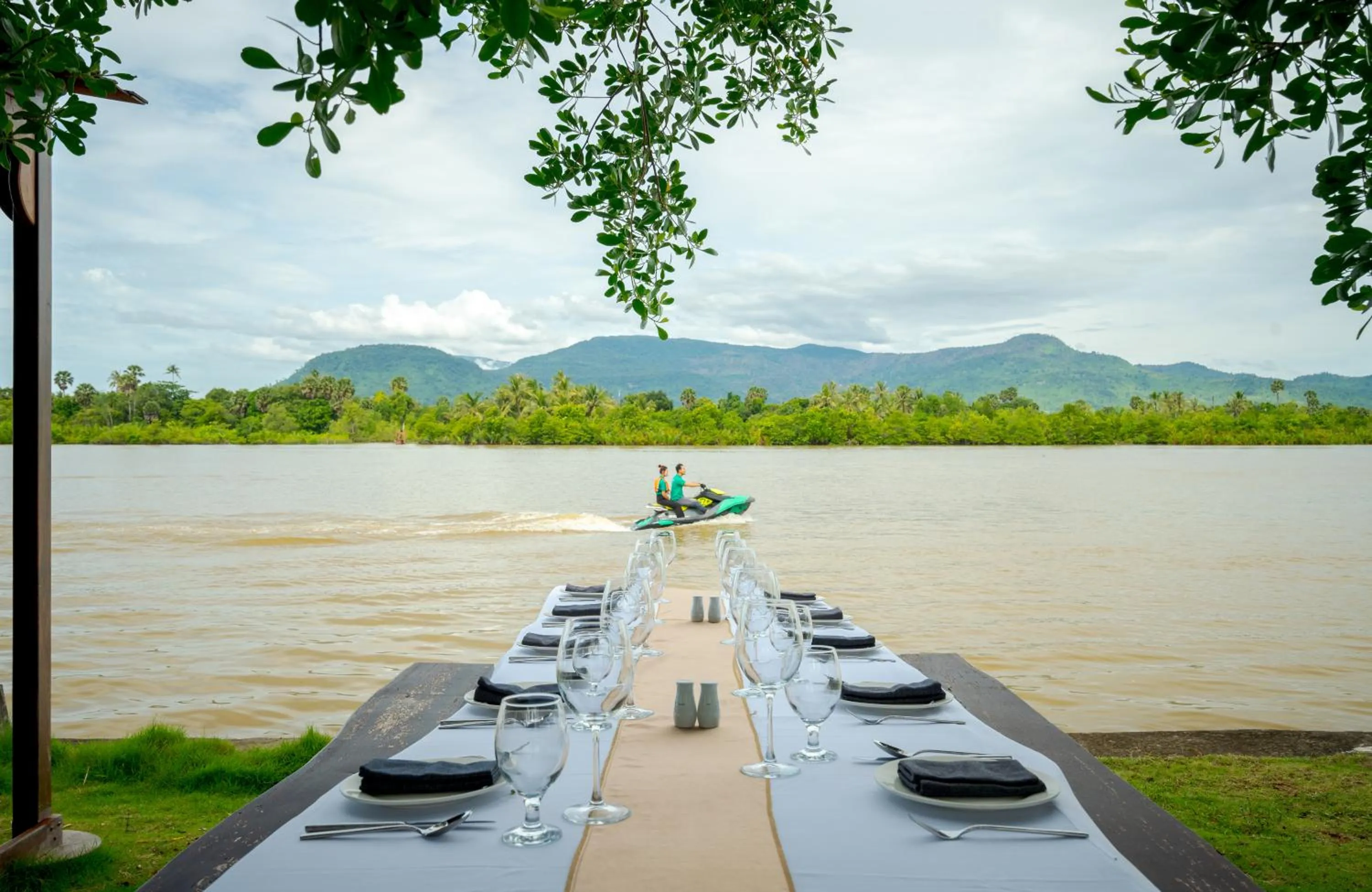 Mountain view in Komsan Kampot Resort