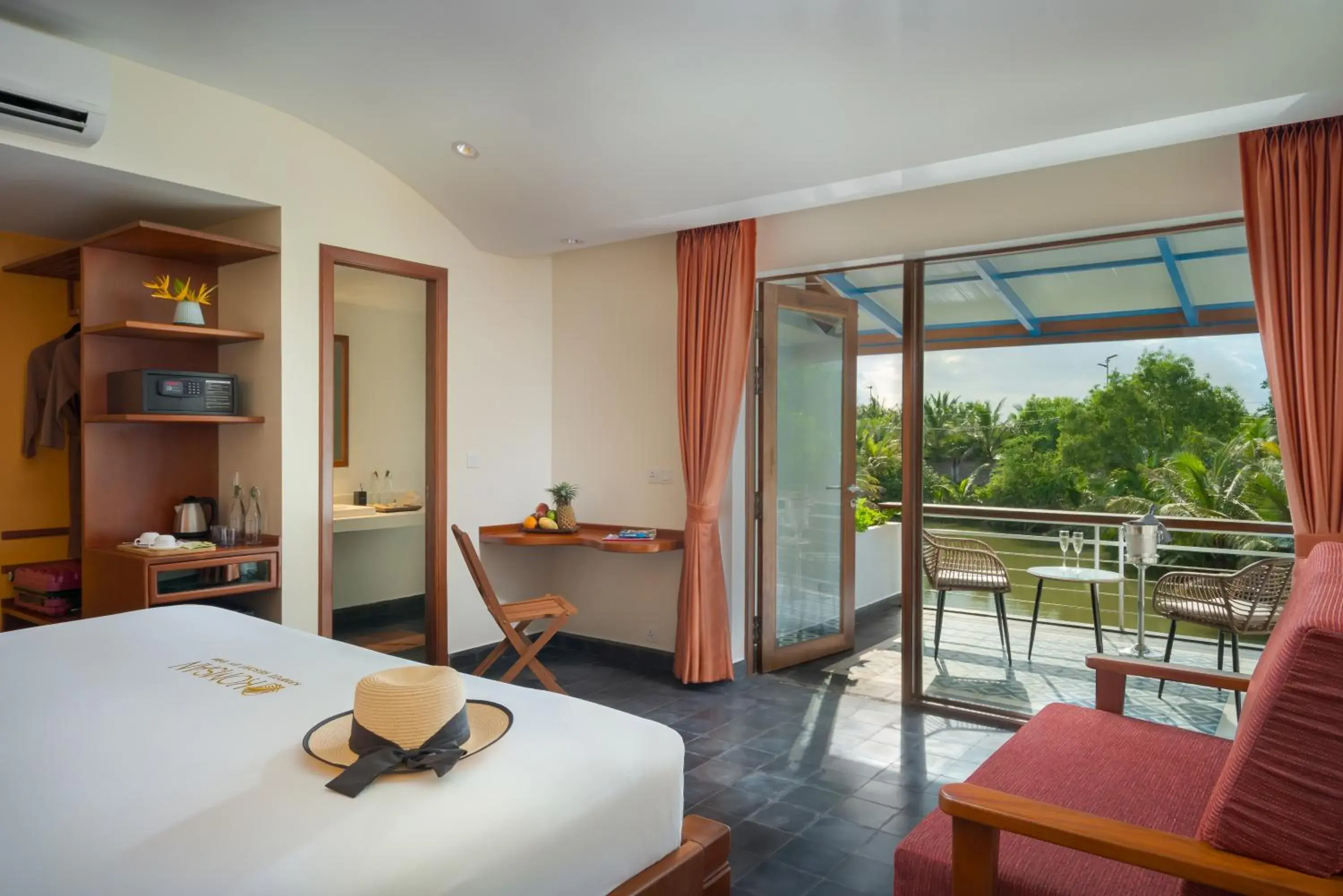 Deluxe King Balcony in Komsan Kampot Resort Deluxe King Balcony in Komsan Kampot Resort