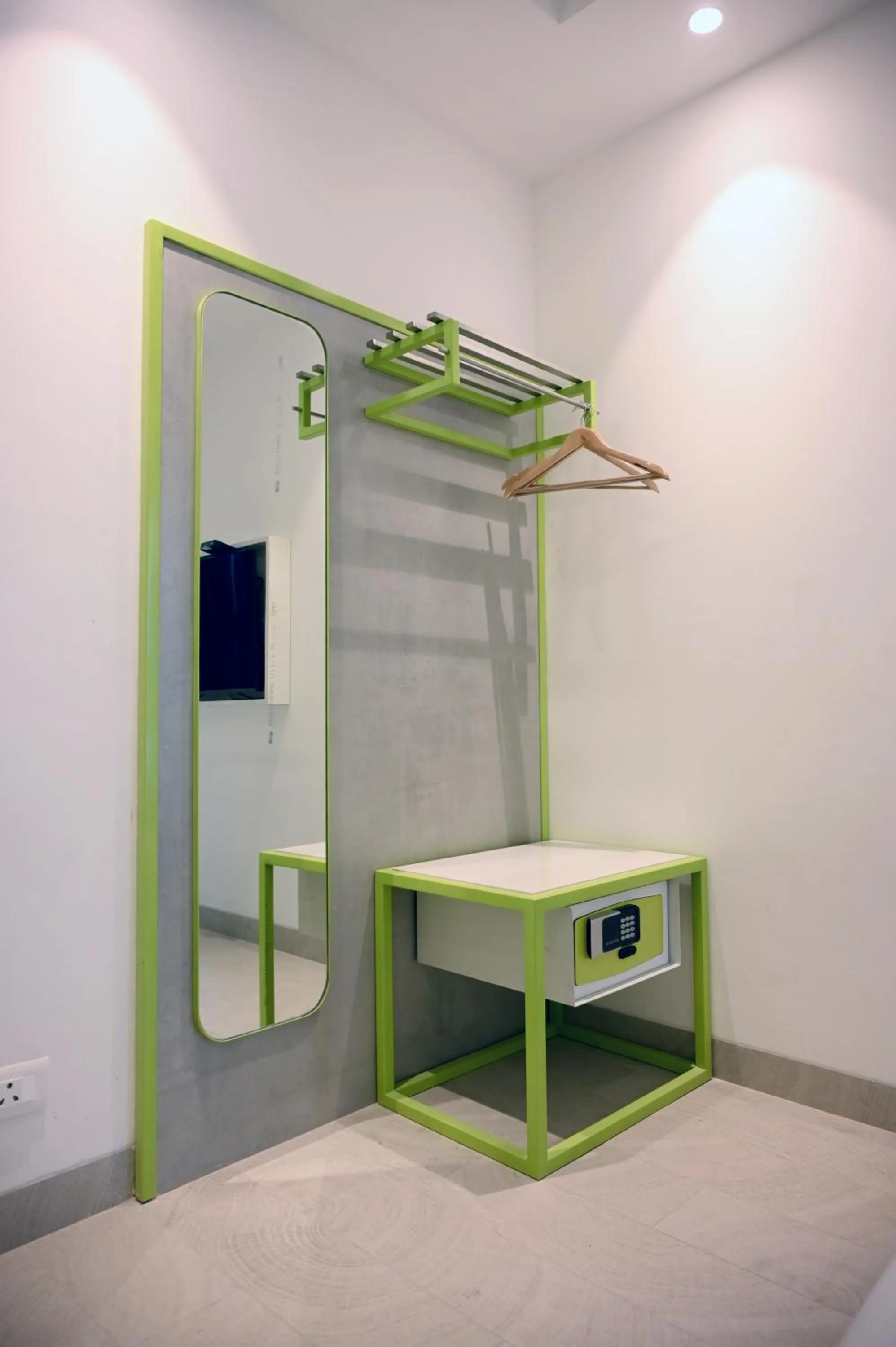 furniture in Hotel Le Roi Express Karol Bagh